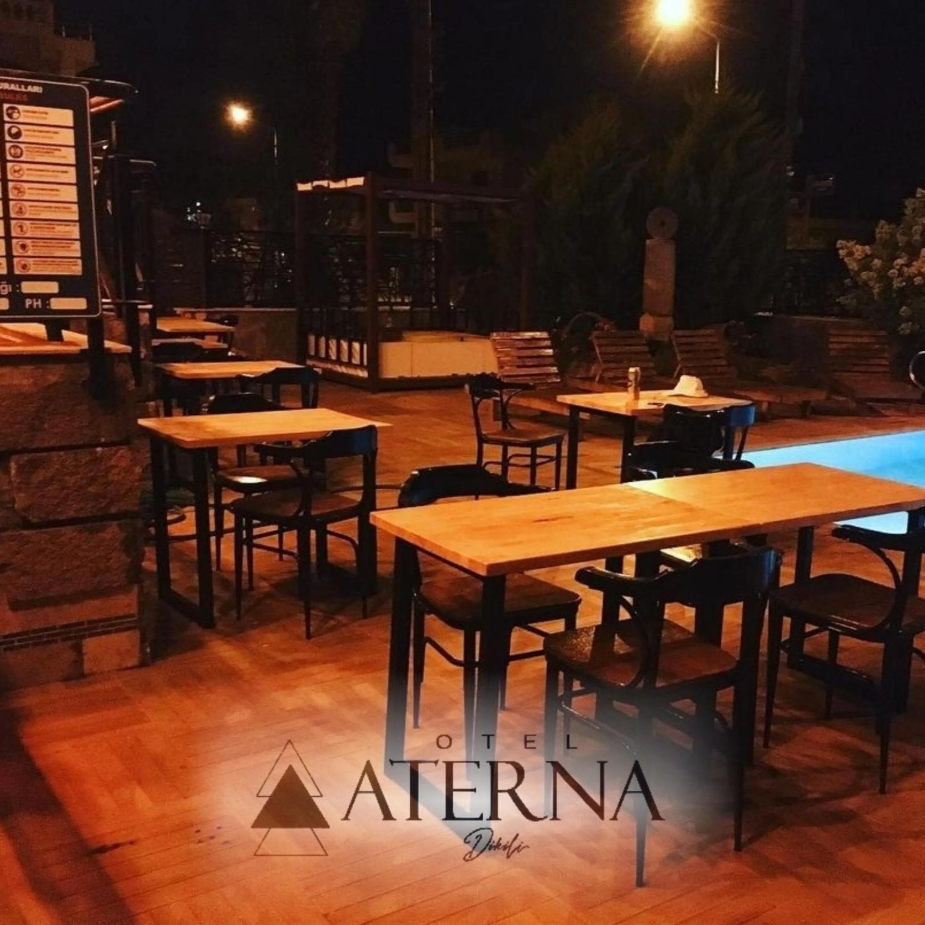 Seating area in ATERNA HOTEL
