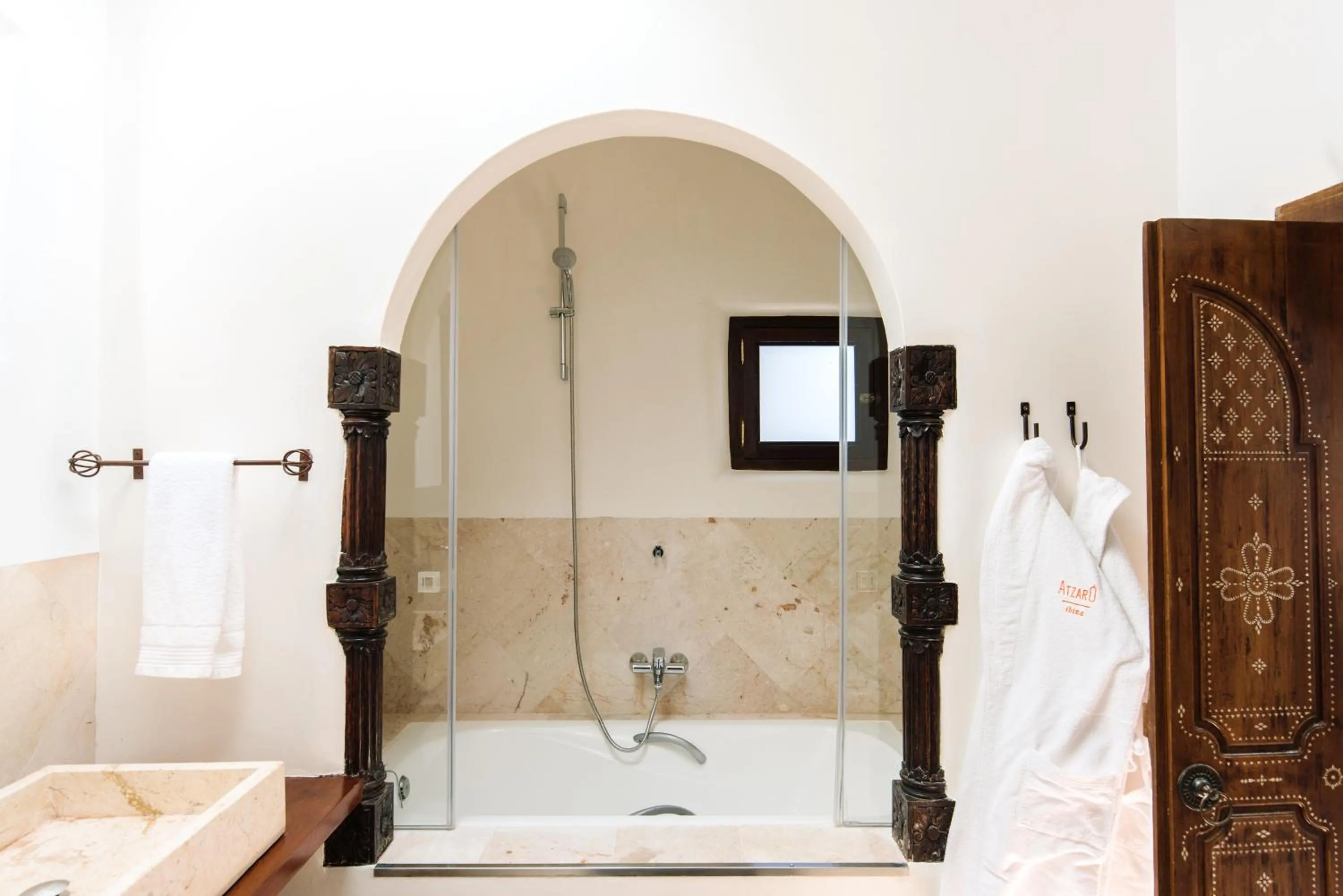 Bathroom in Agroturismo Atzaró