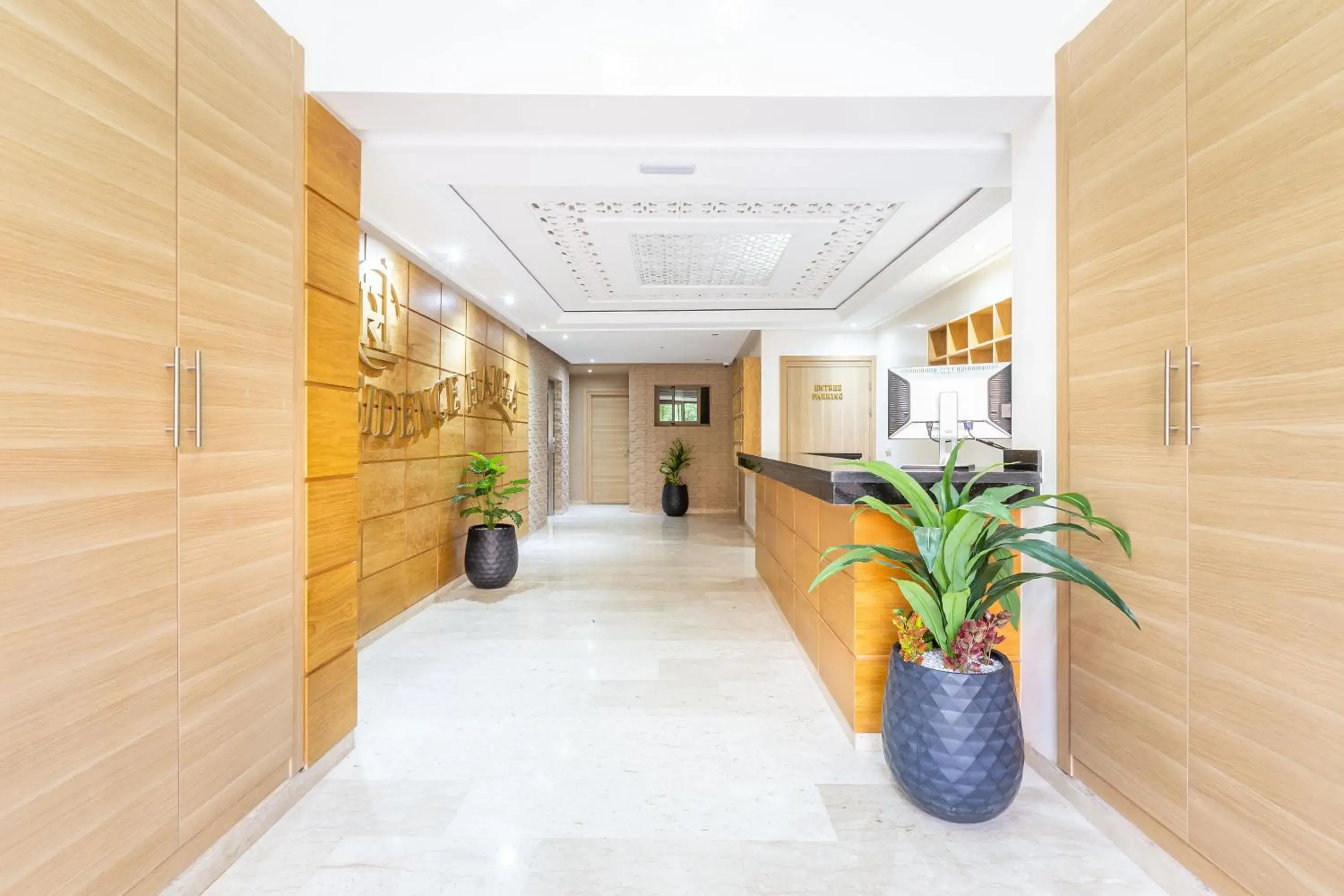 Lobby or reception in ZARI Boutique ApartHotel Lobby or reception in ZARI Boutique ApartHotel