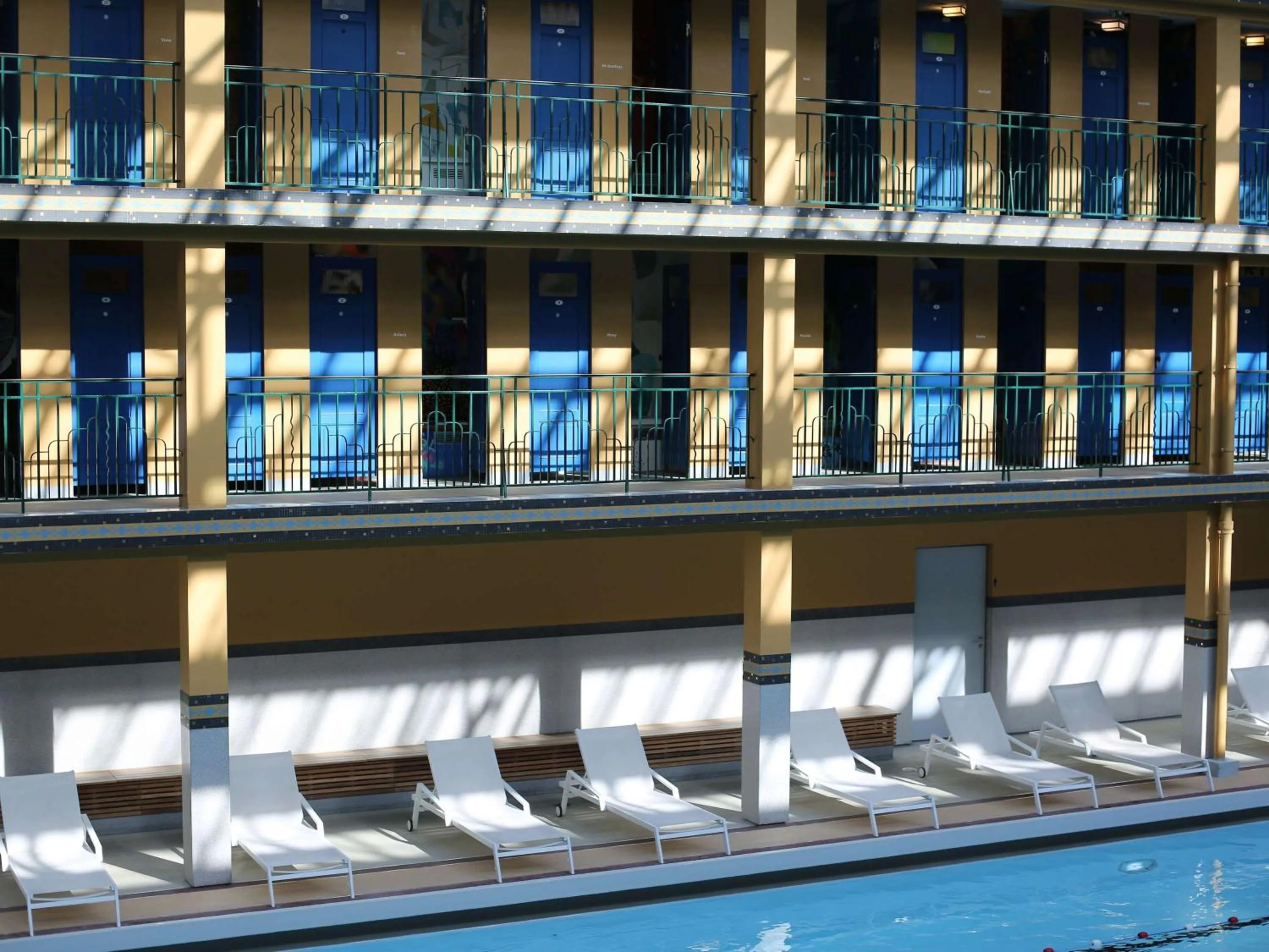 Pool view in Molitor Hotel & Spa Paris - MGallery Collection