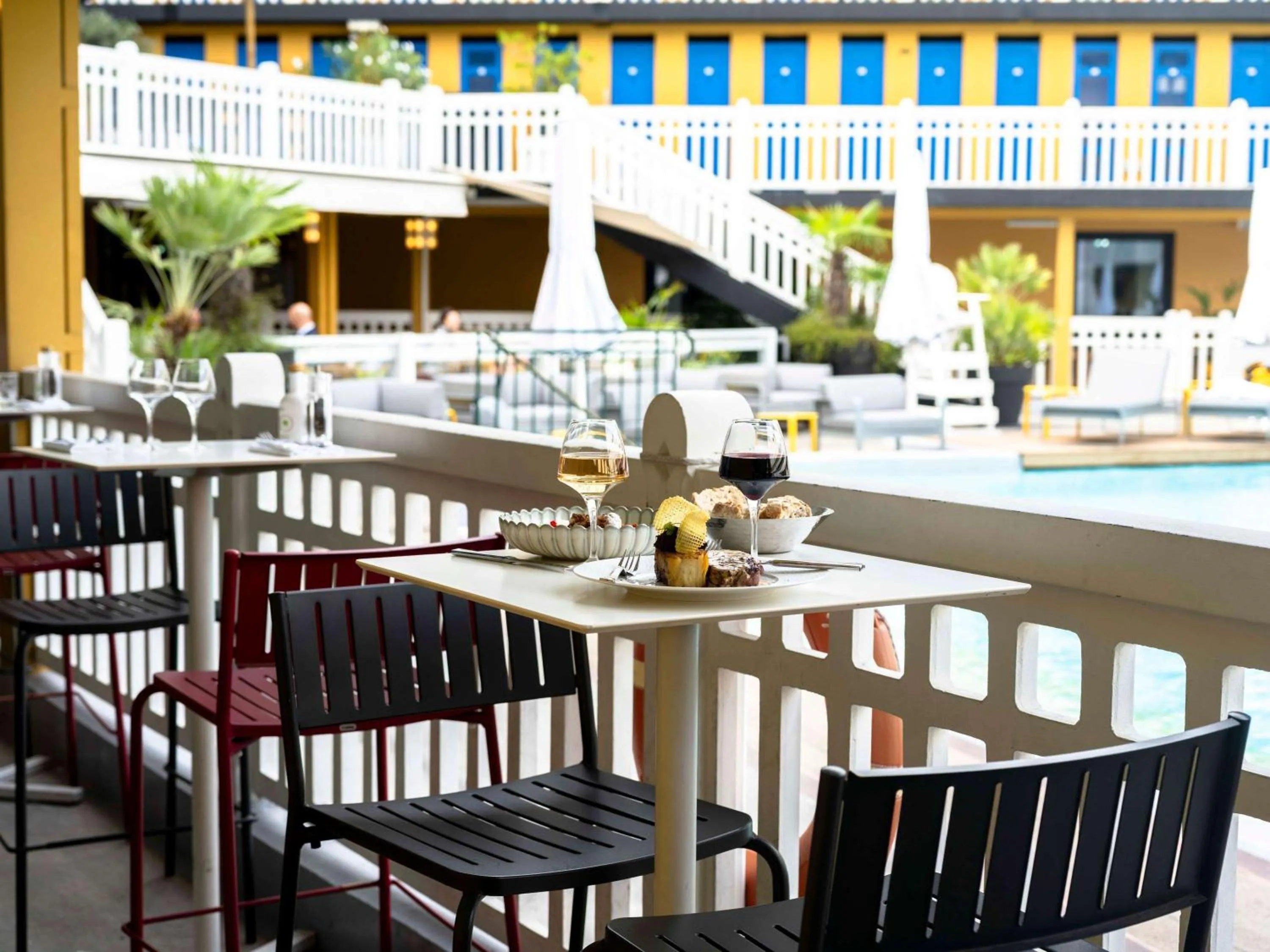 Restaurant/places to eat in Molitor Hotel & Spa Paris - MGallery Collection