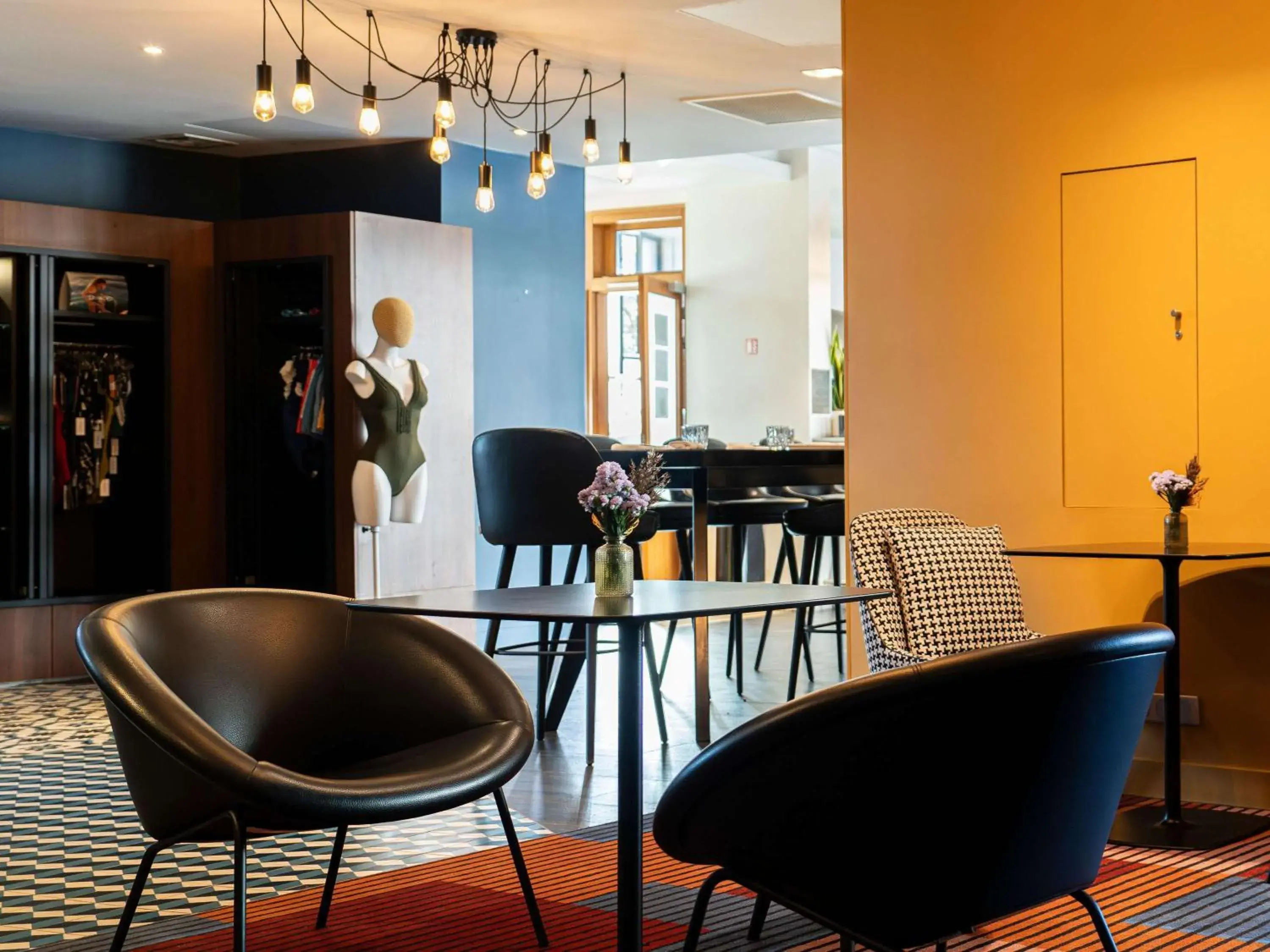 Restaurant/places to eat in Molitor Hotel & Spa Paris - MGallery Collection Restaurant/places to eat in Molitor Hotel & Spa Paris - MGallery Collection