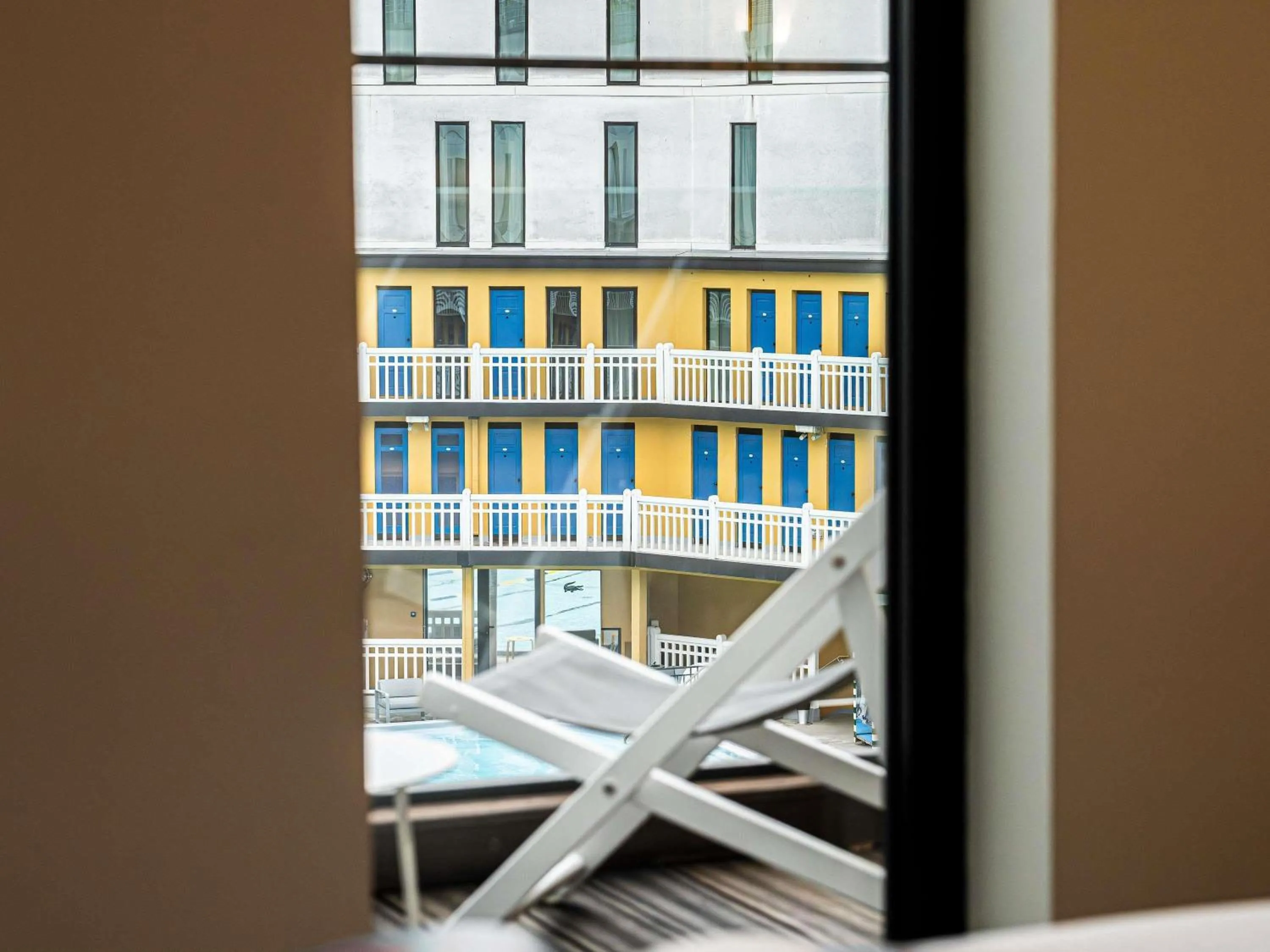 Bedroom in Molitor Hotel & Spa Paris - MGallery Collection