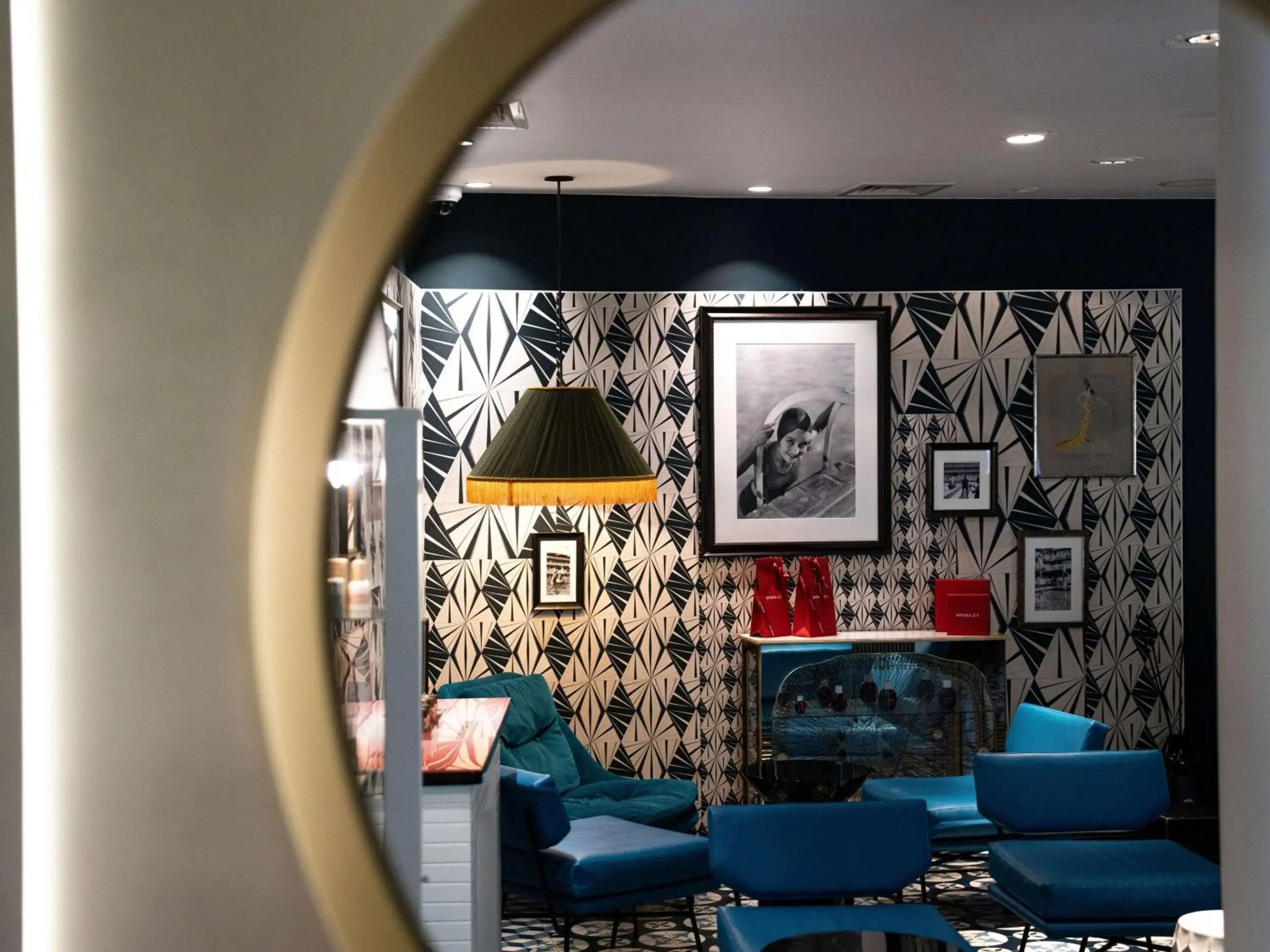 Spa and wellness centre/facilities in Molitor Hotel & Spa Paris - MGallery Collection Spa and wellness centre/facilities in Molitor Hotel & Spa Paris - MGallery Collection