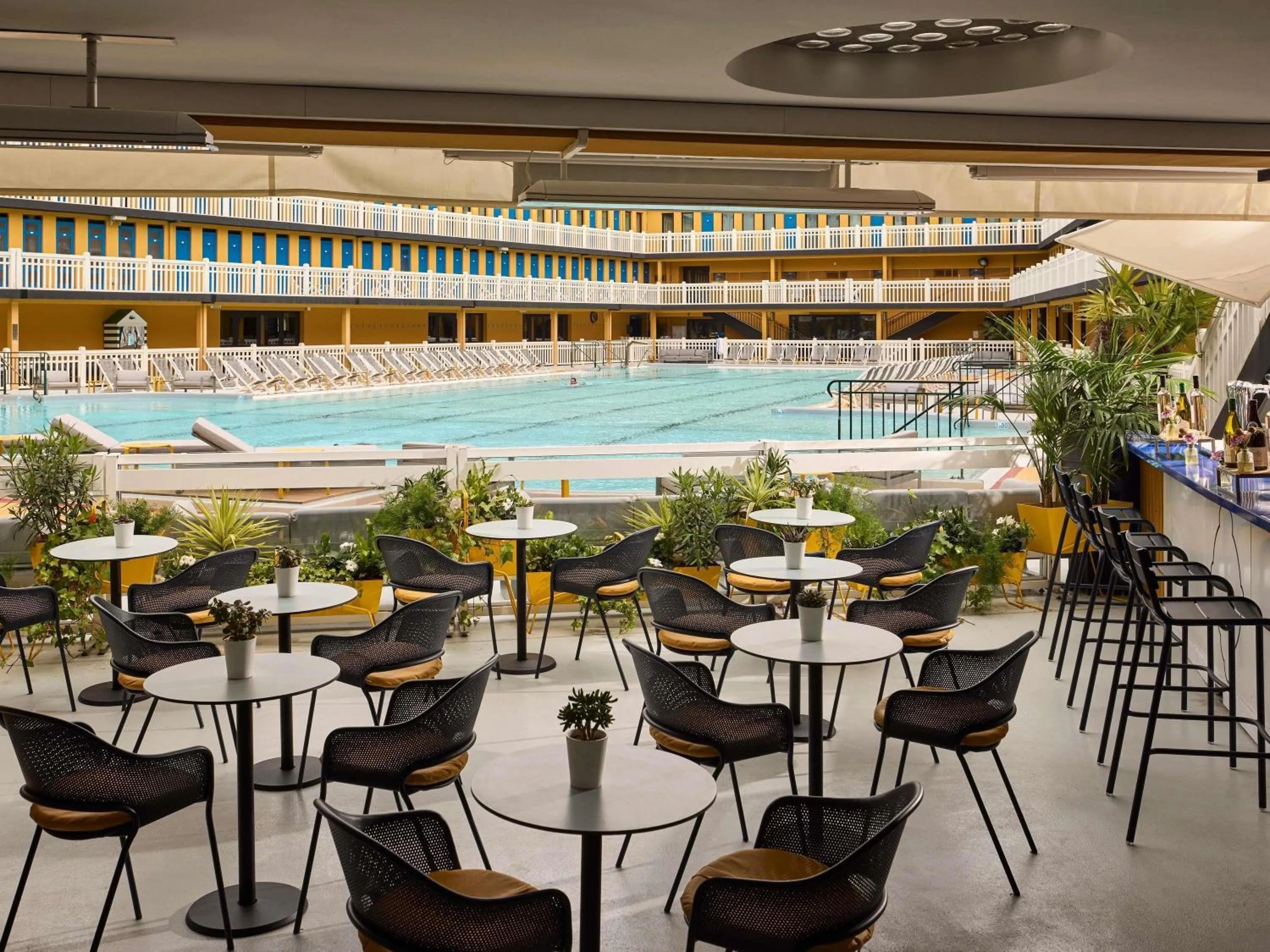 Meeting/conference room in Molitor Hotel & Spa Paris - MGallery Collection