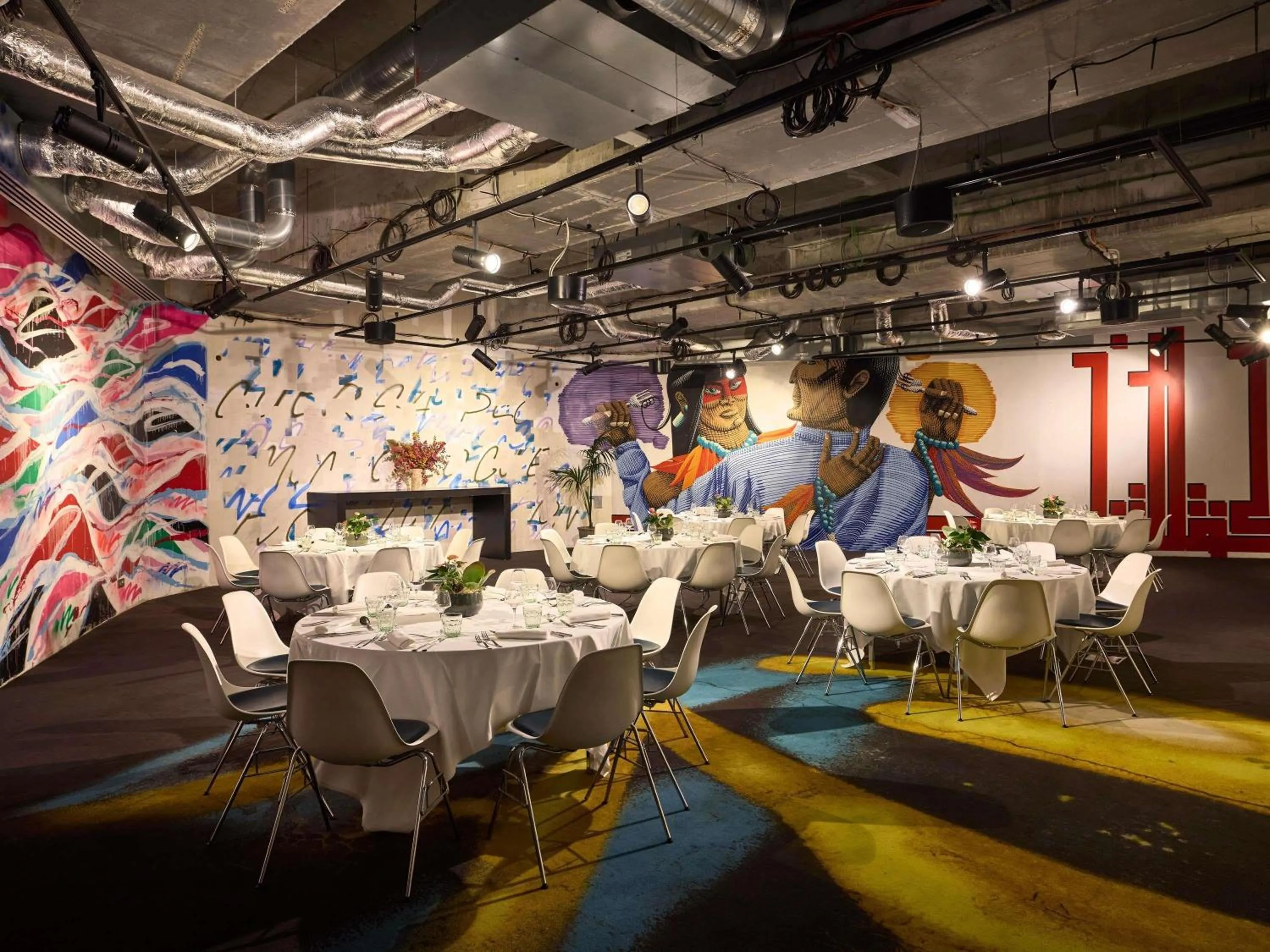 Meeting/conference room in Molitor Hotel & Spa Paris - MGallery Collection