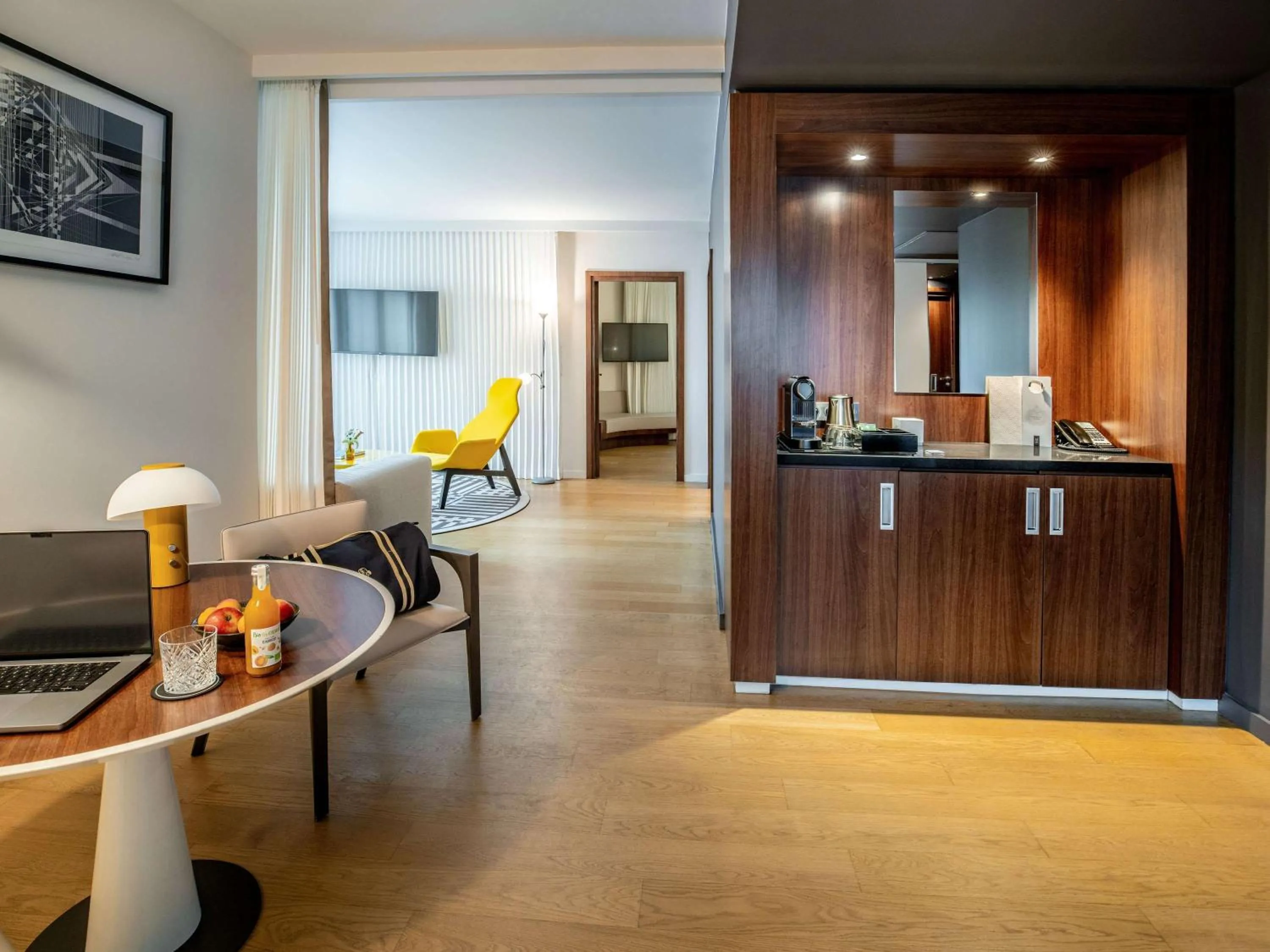 Bedroom in Molitor Hotel & Spa Paris - MGallery Collection