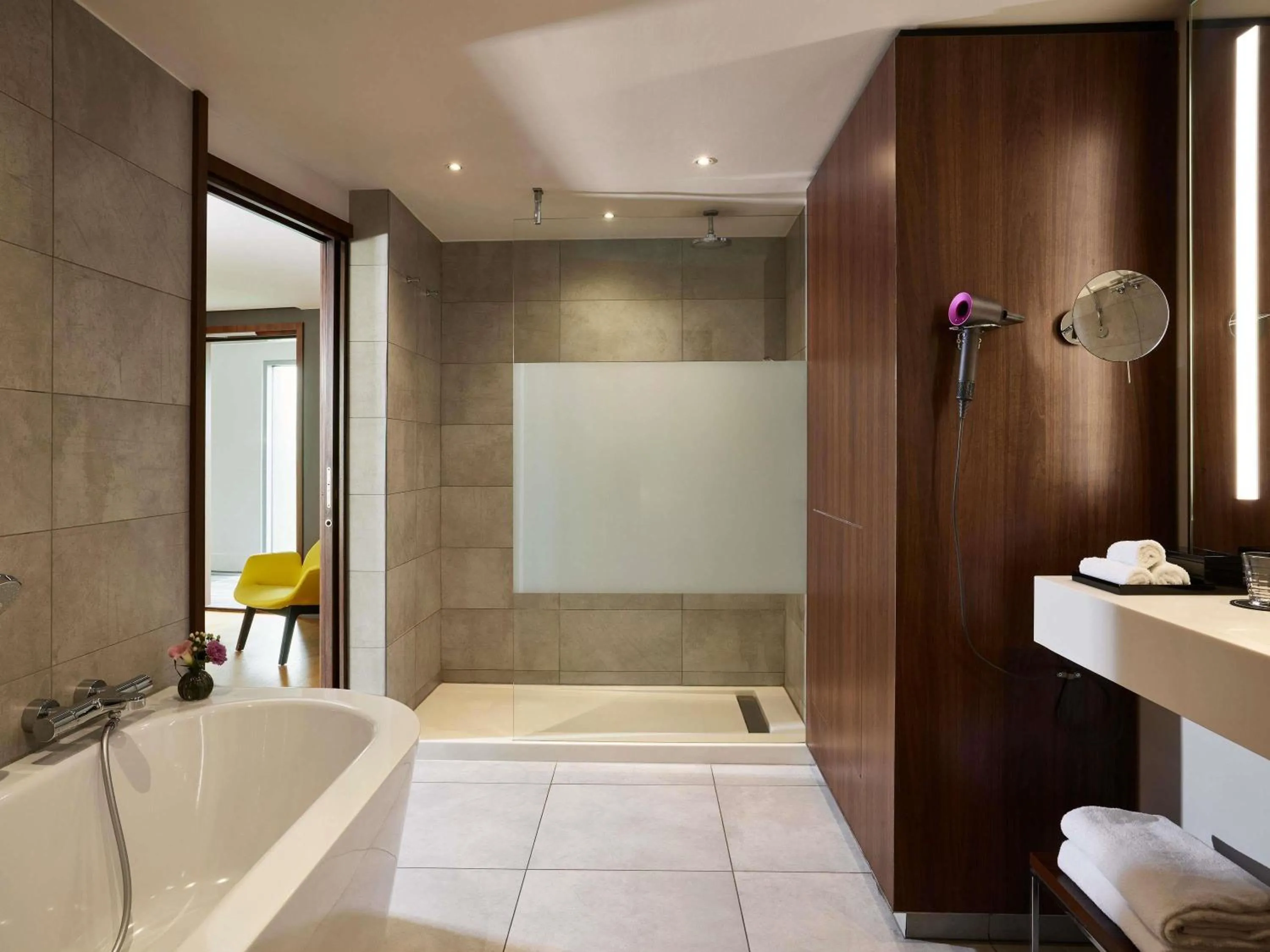 Bedroom in Molitor Hotel & Spa Paris - MGallery Collection
