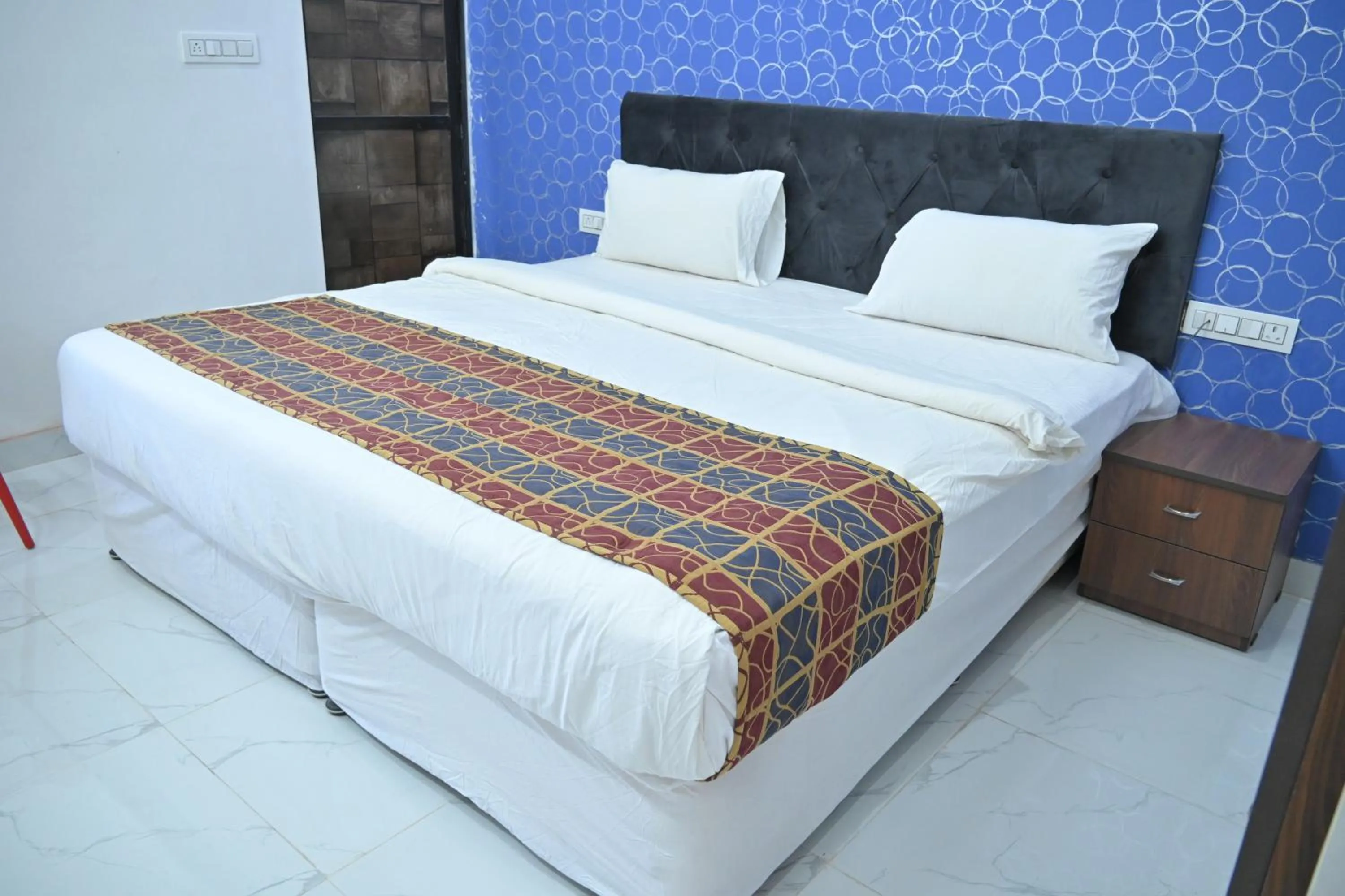 Photo of the whole room, Bed in Hotel Apni Haveli