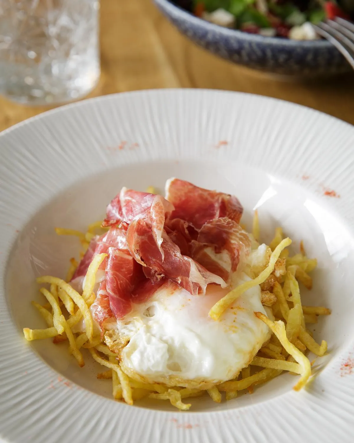 Restaurant/places to eat in Nuria