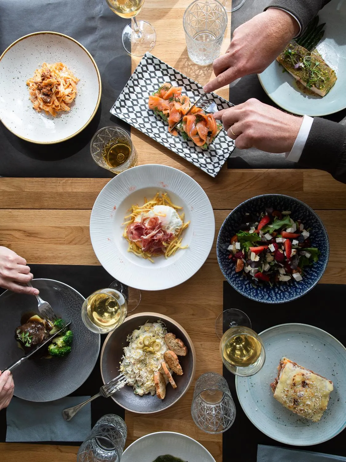 Restaurant/places to eat in Nuria