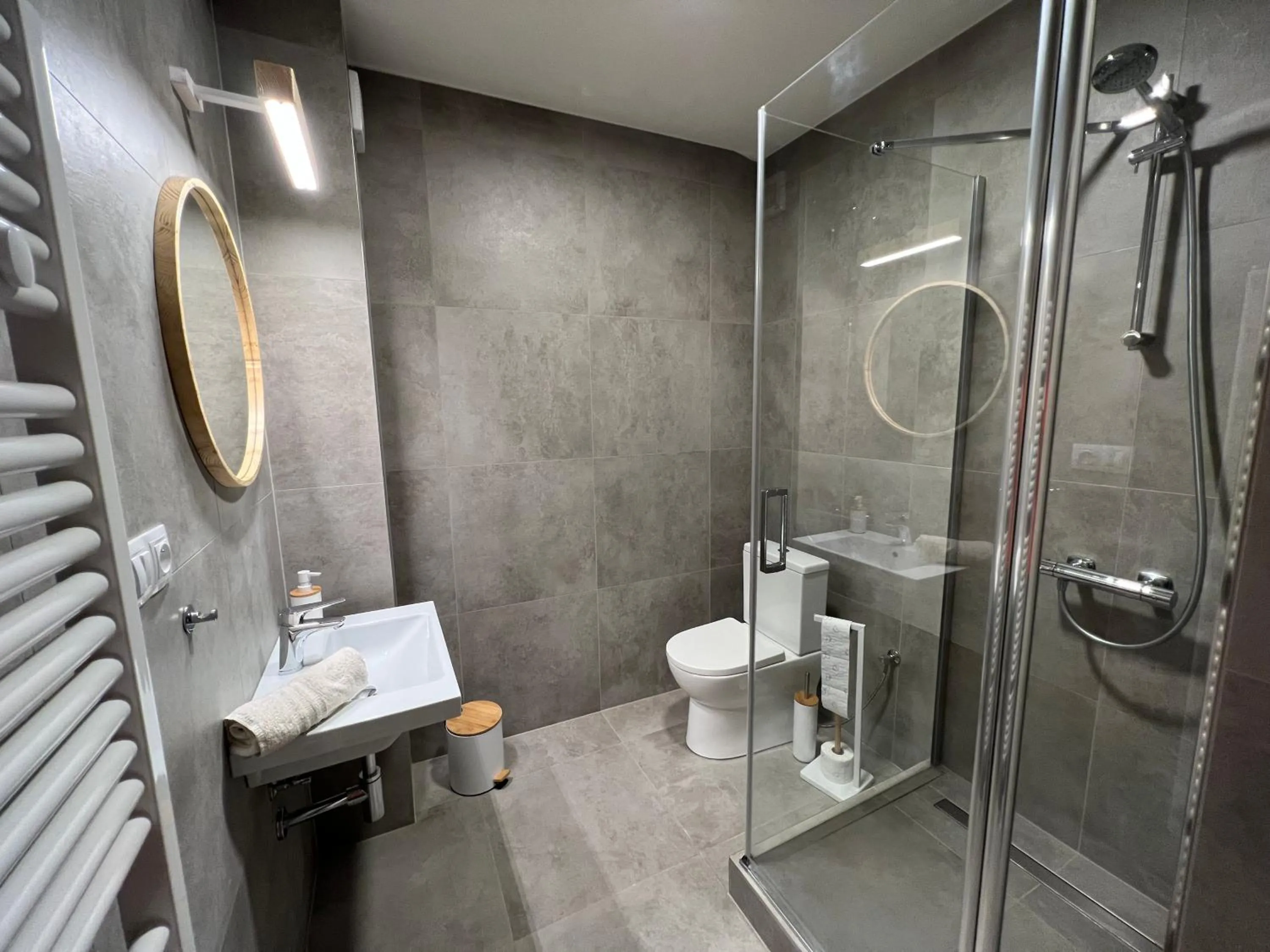 Shower in Apartmány NONE