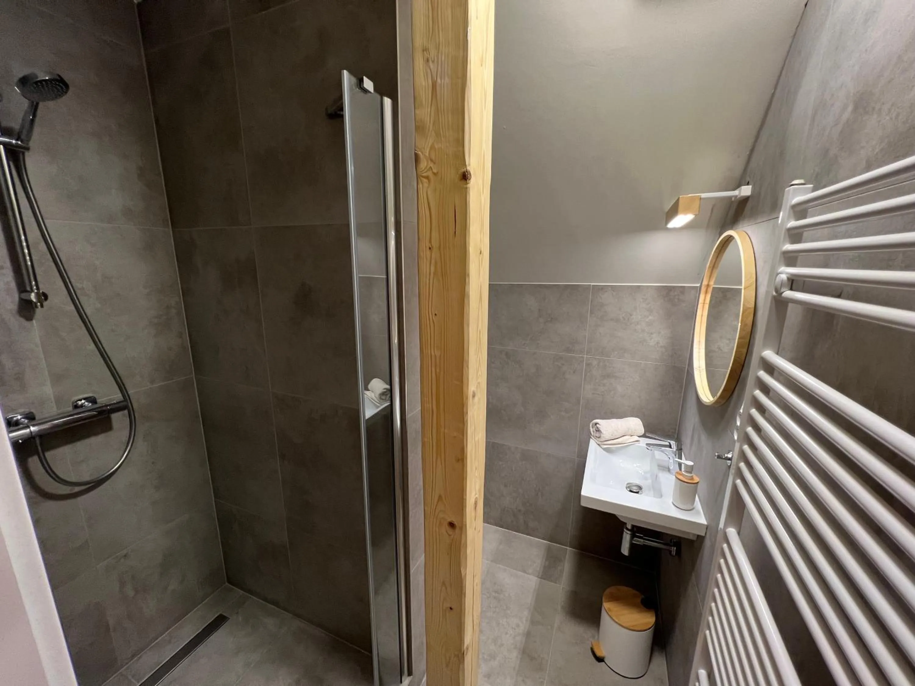 Shower in Apartmány NONE