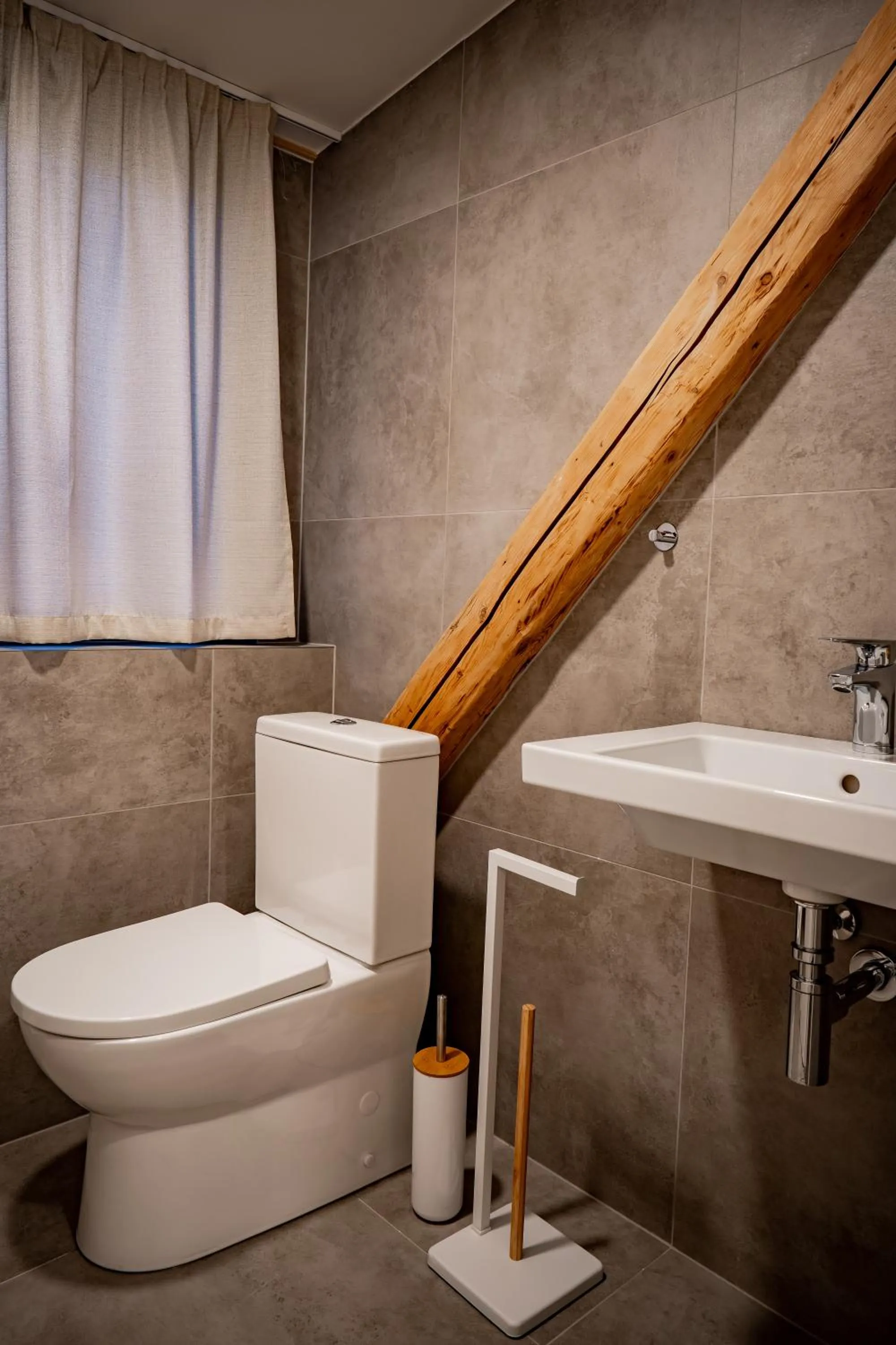 Toilet in Apartmány NONE