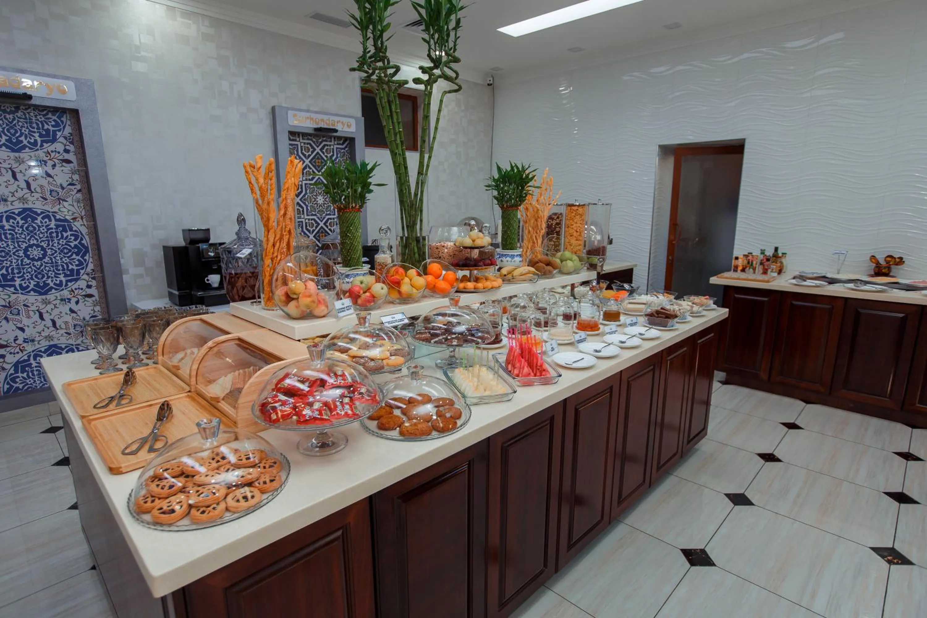 Breakfast in Ada Hotel