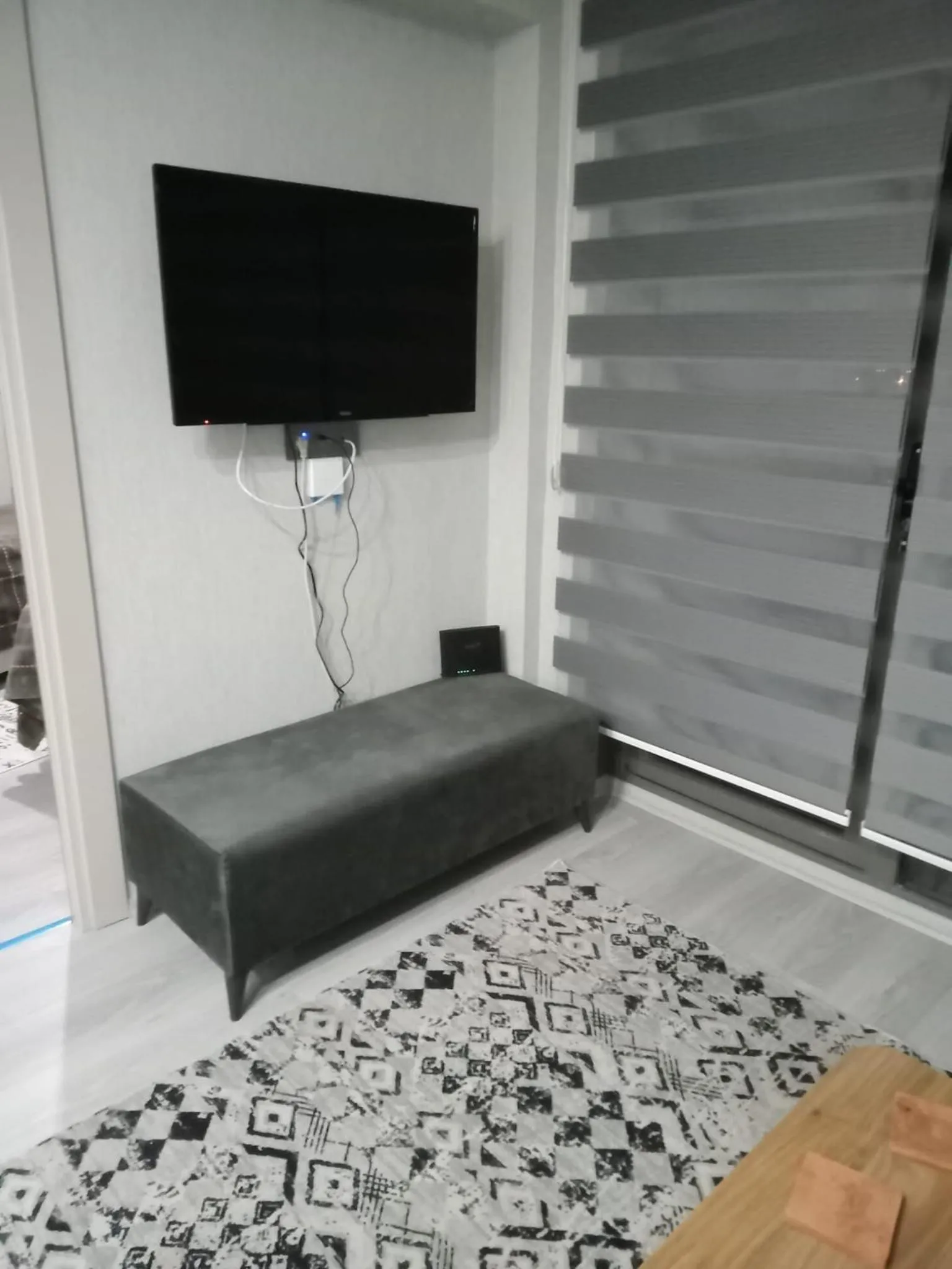 Communal lounge/ TV room in Ankara Esenboğa Airport Comfort Suites