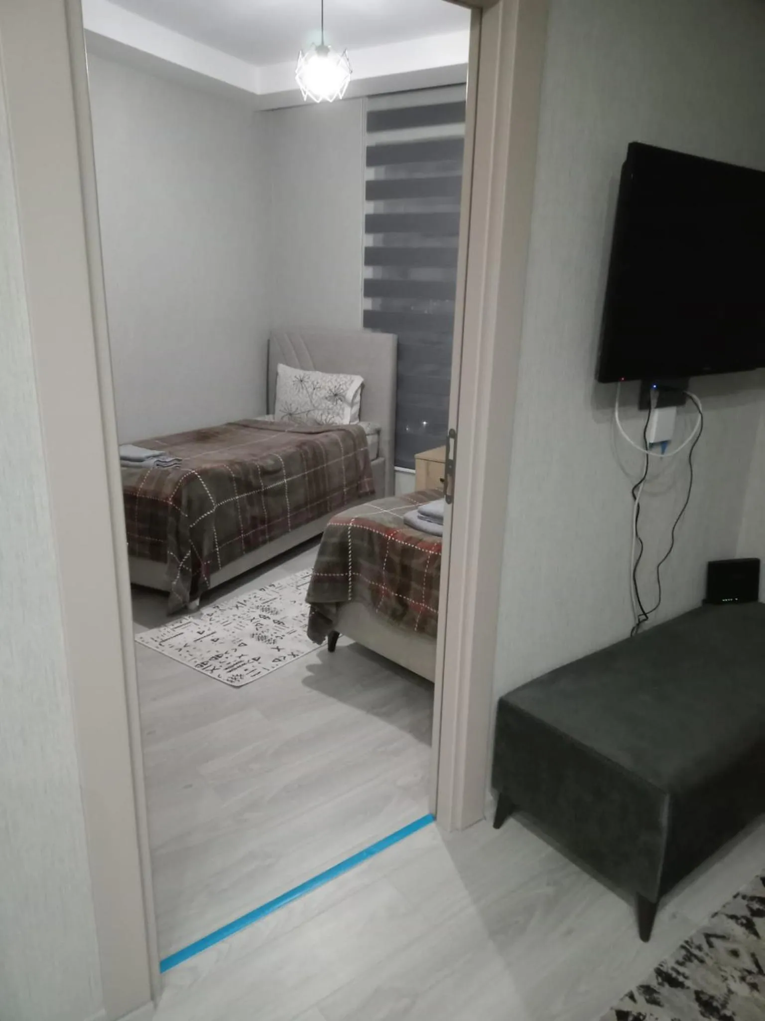Communal lounge/ TV room, Bed in Ankara Esenboğa Airport Comfort Suites