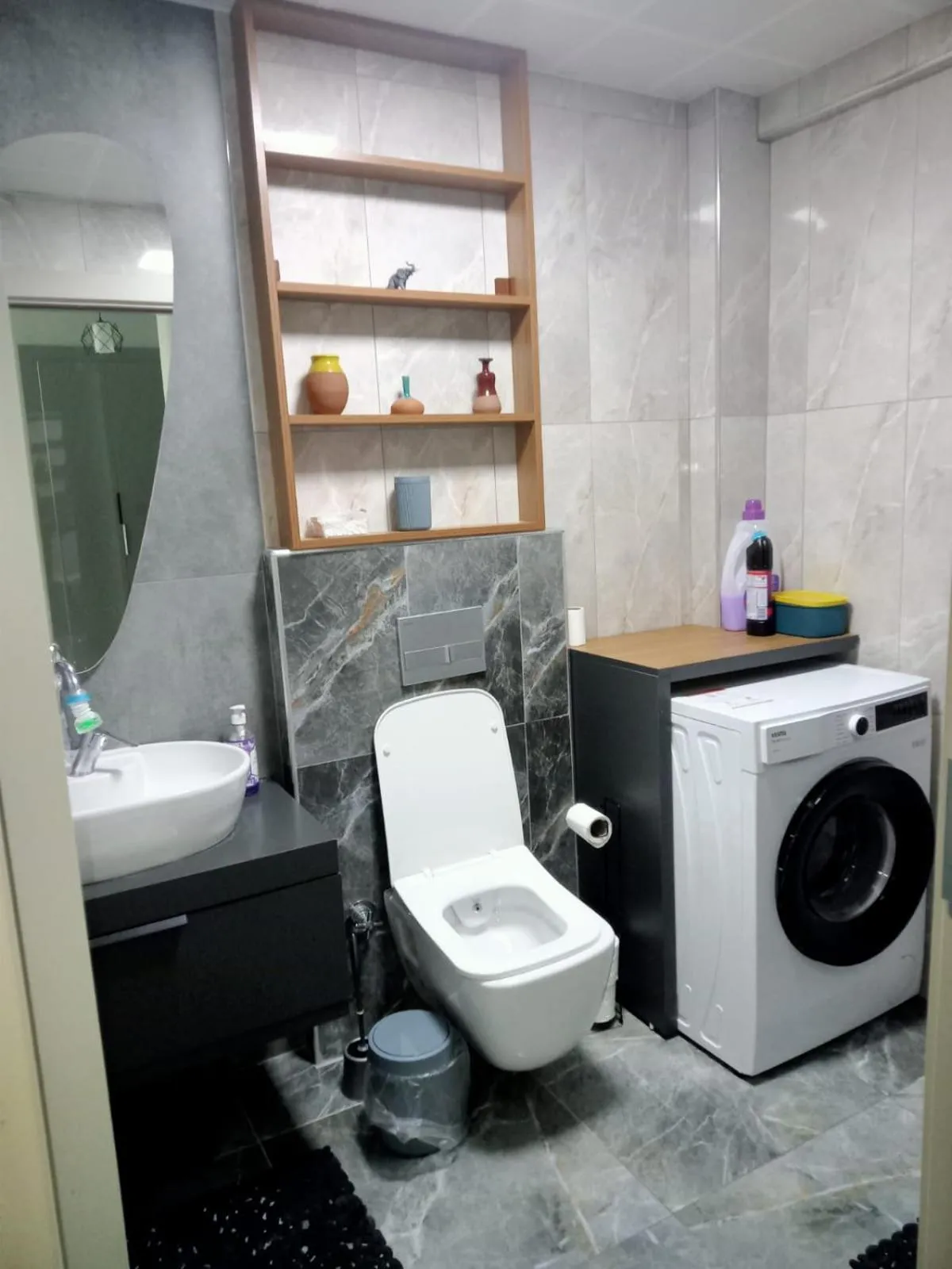 Toilet in Ankara Esenboğa Airport Comfort Suites