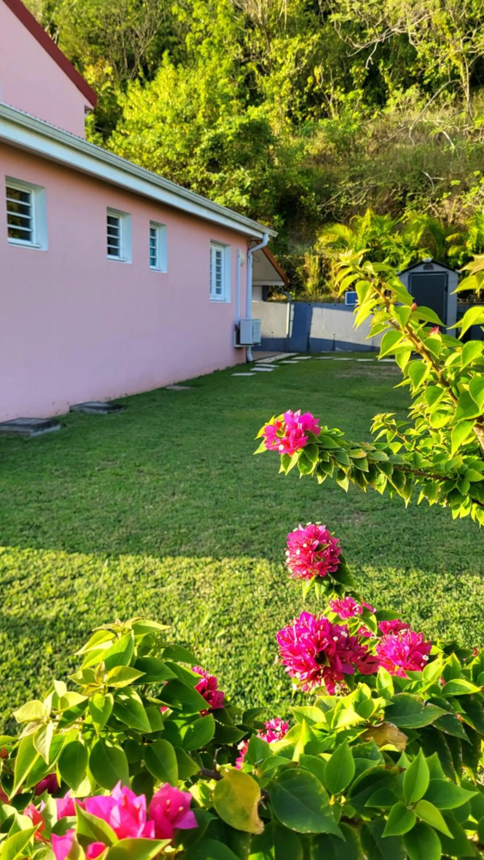 Garden in Maison Indép, Spa, Mer, Jardin, Bien-être