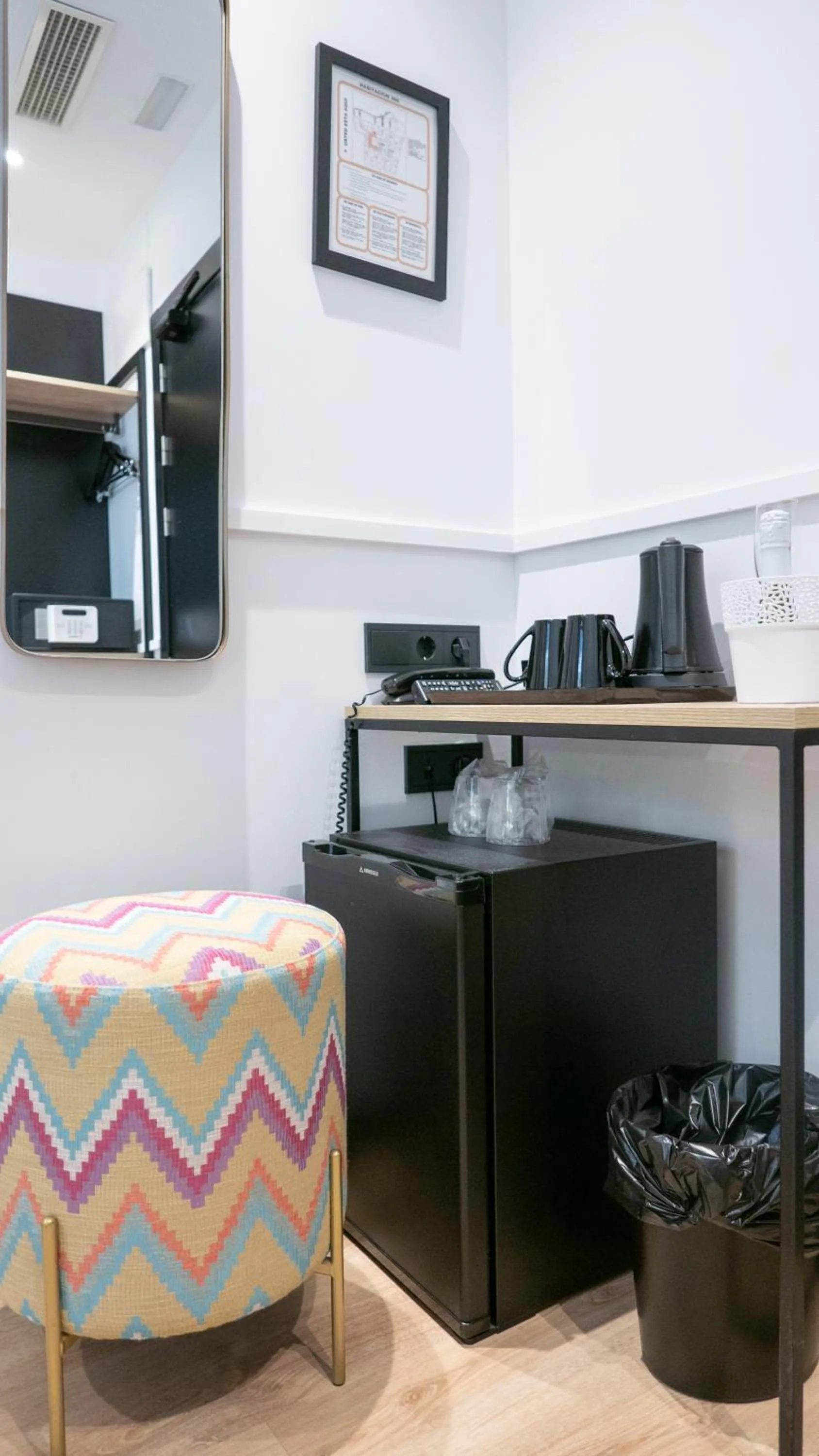 Coffee/tea facilities in Hotel Boutique Puerta de las Granadas