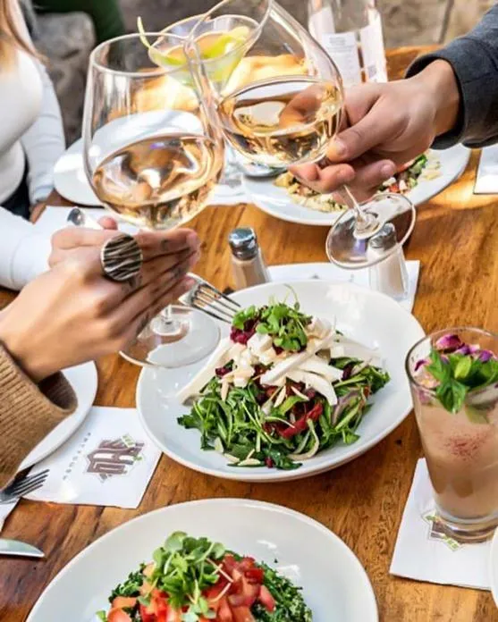 Restaurant/places to eat in Maya Guest House - German Colony & Baháí Gardens, Haifa