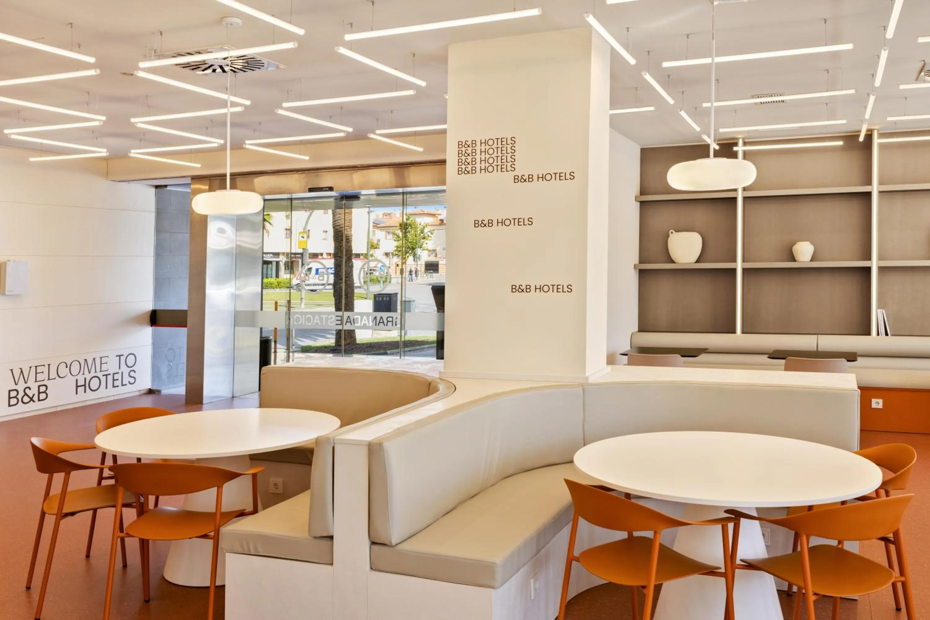 B&B HOTEL Granada Estación