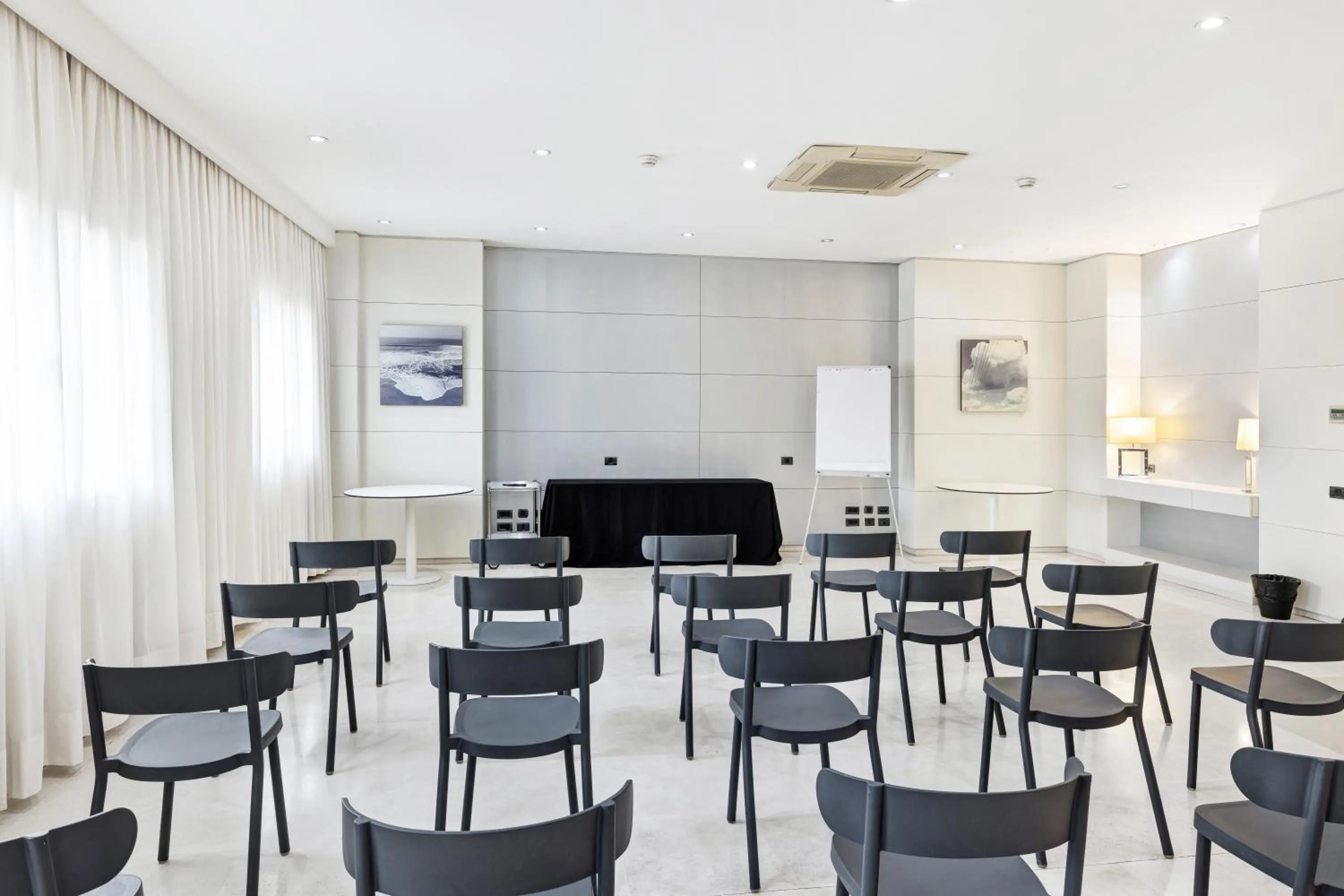 B&B HOTEL Granada Estación