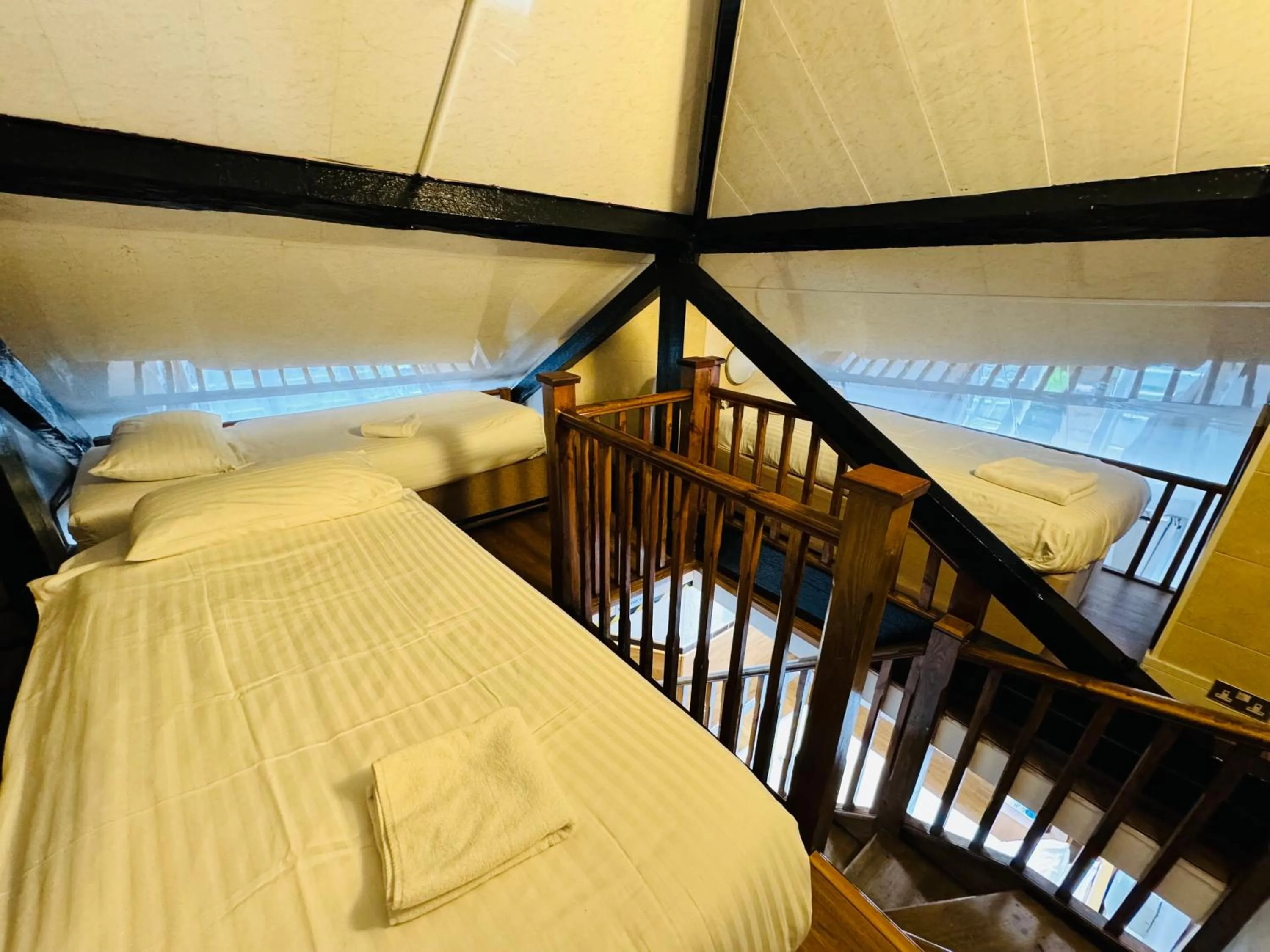 Bed in Berkley Apartments