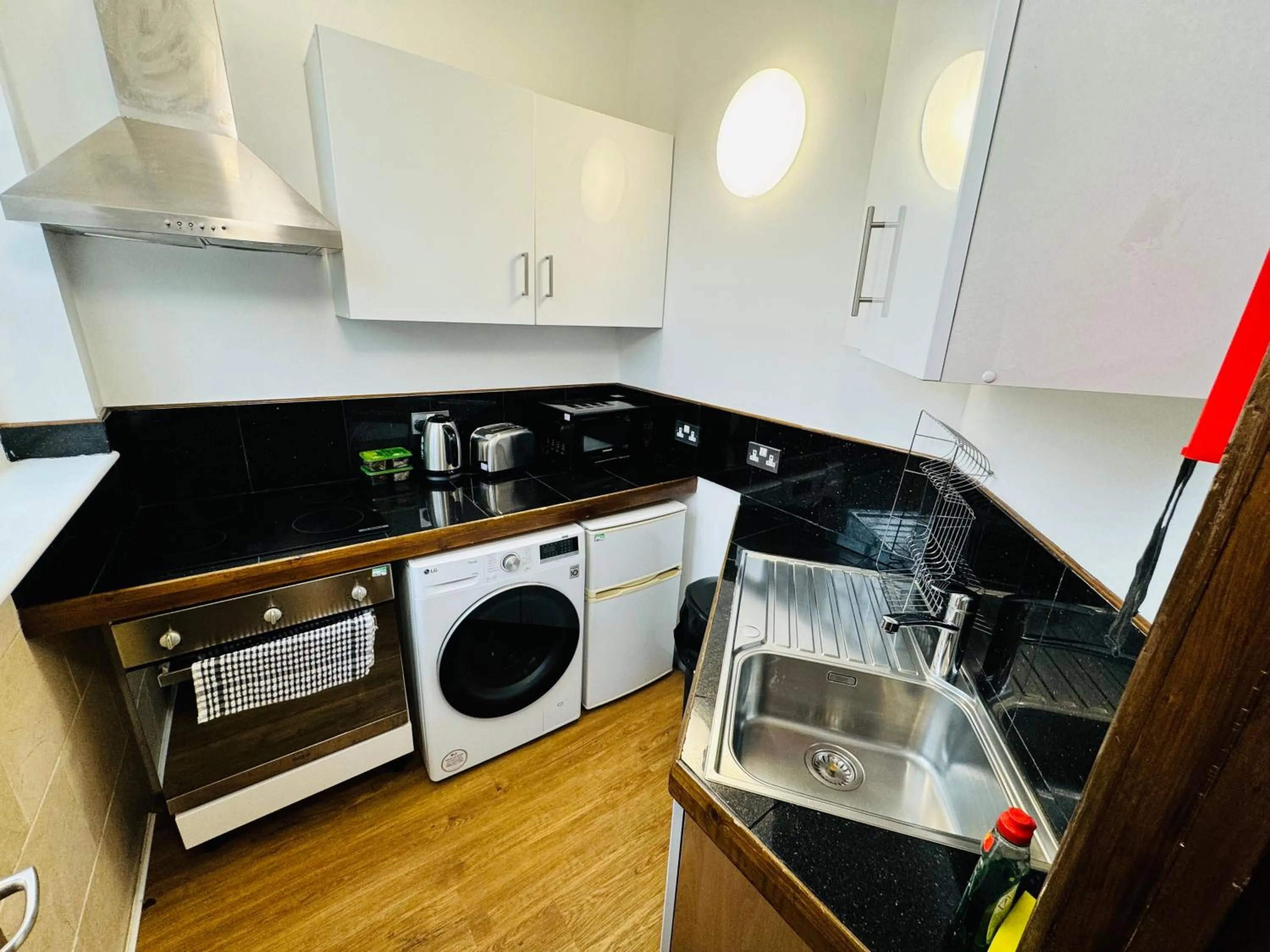 kitchen in Berkley Apartments