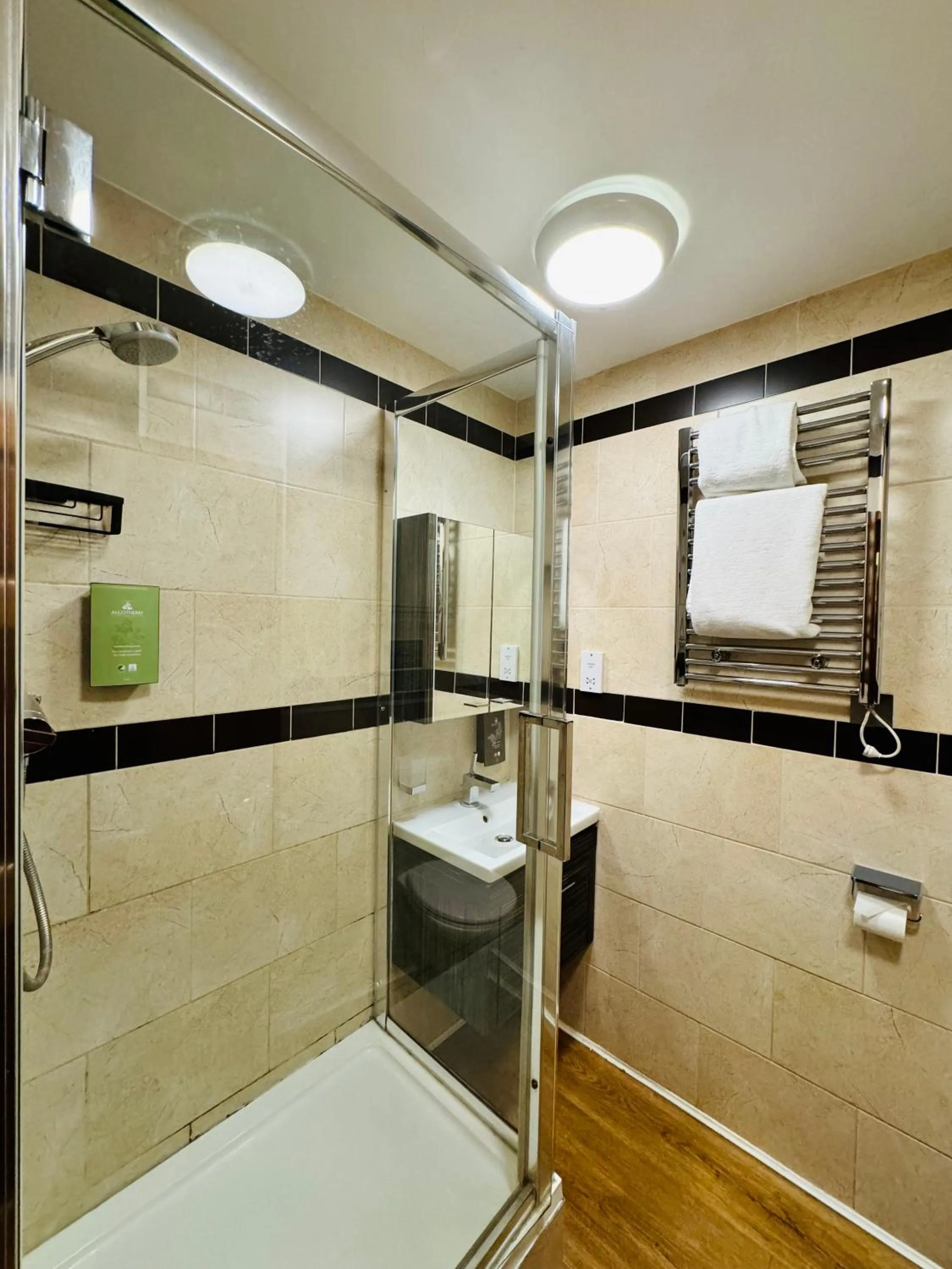 Bathroom in Berkley Apartments