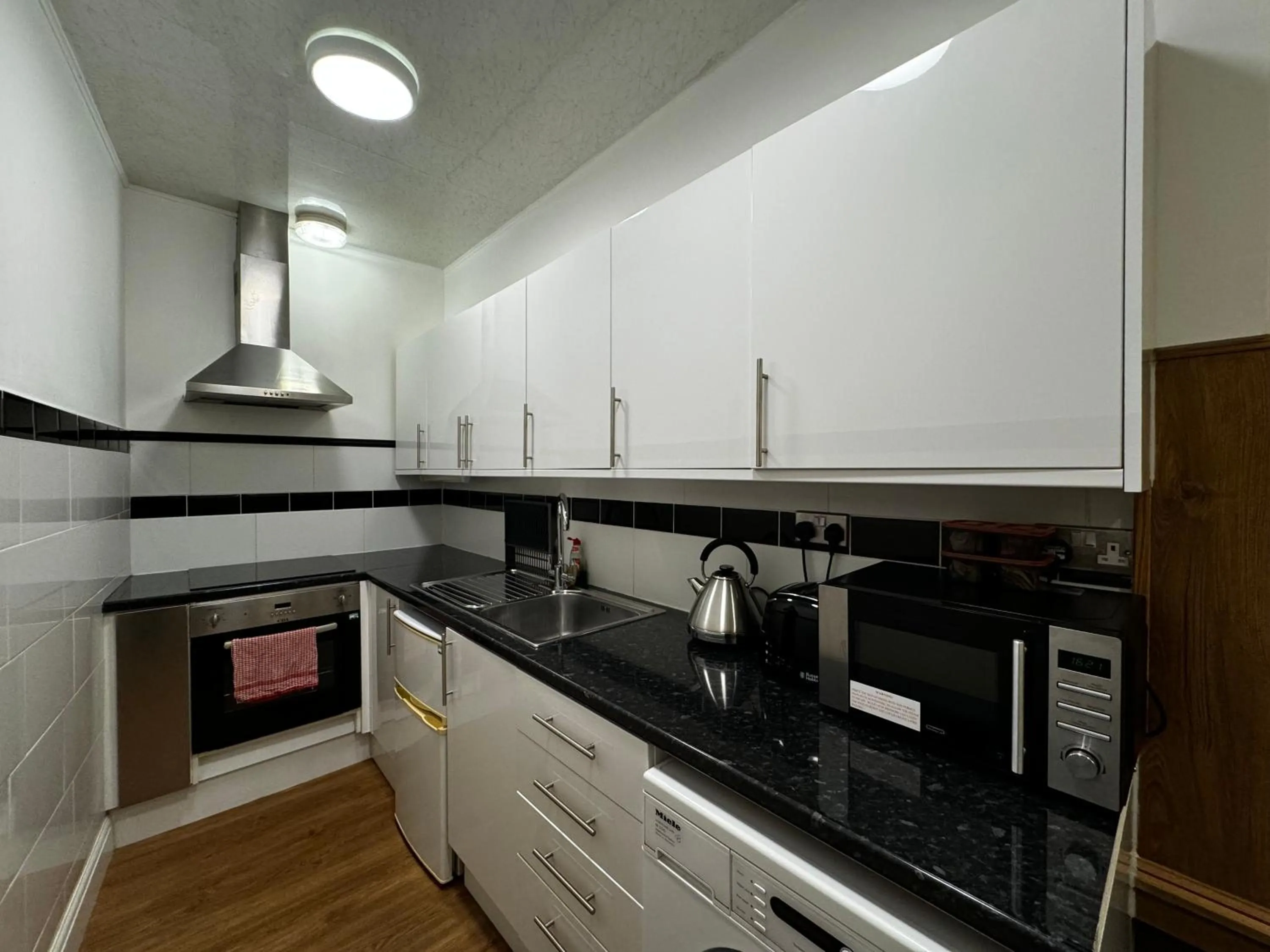 kitchen in Berkley Apartments