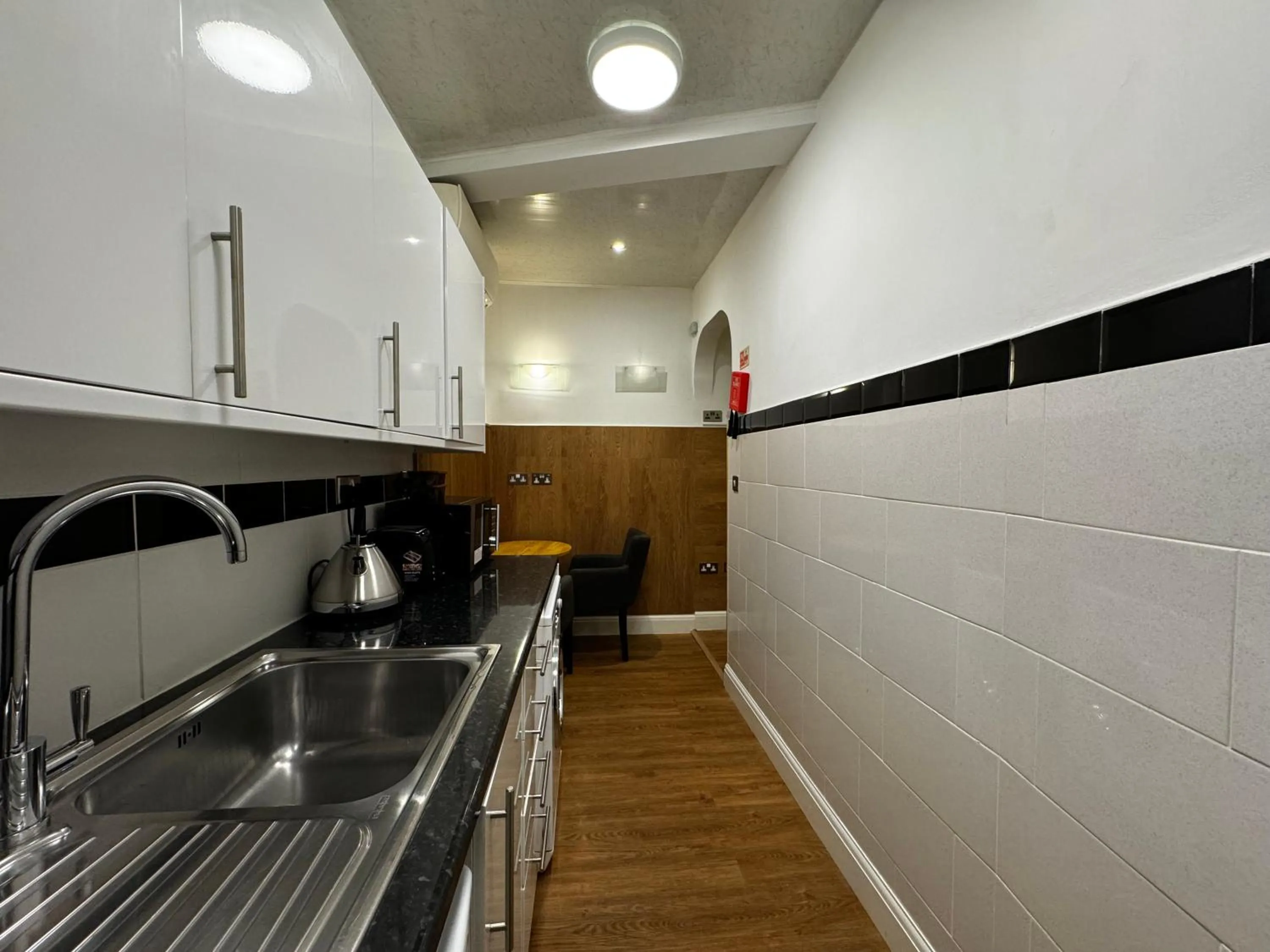 kitchen in Berkley Apartments