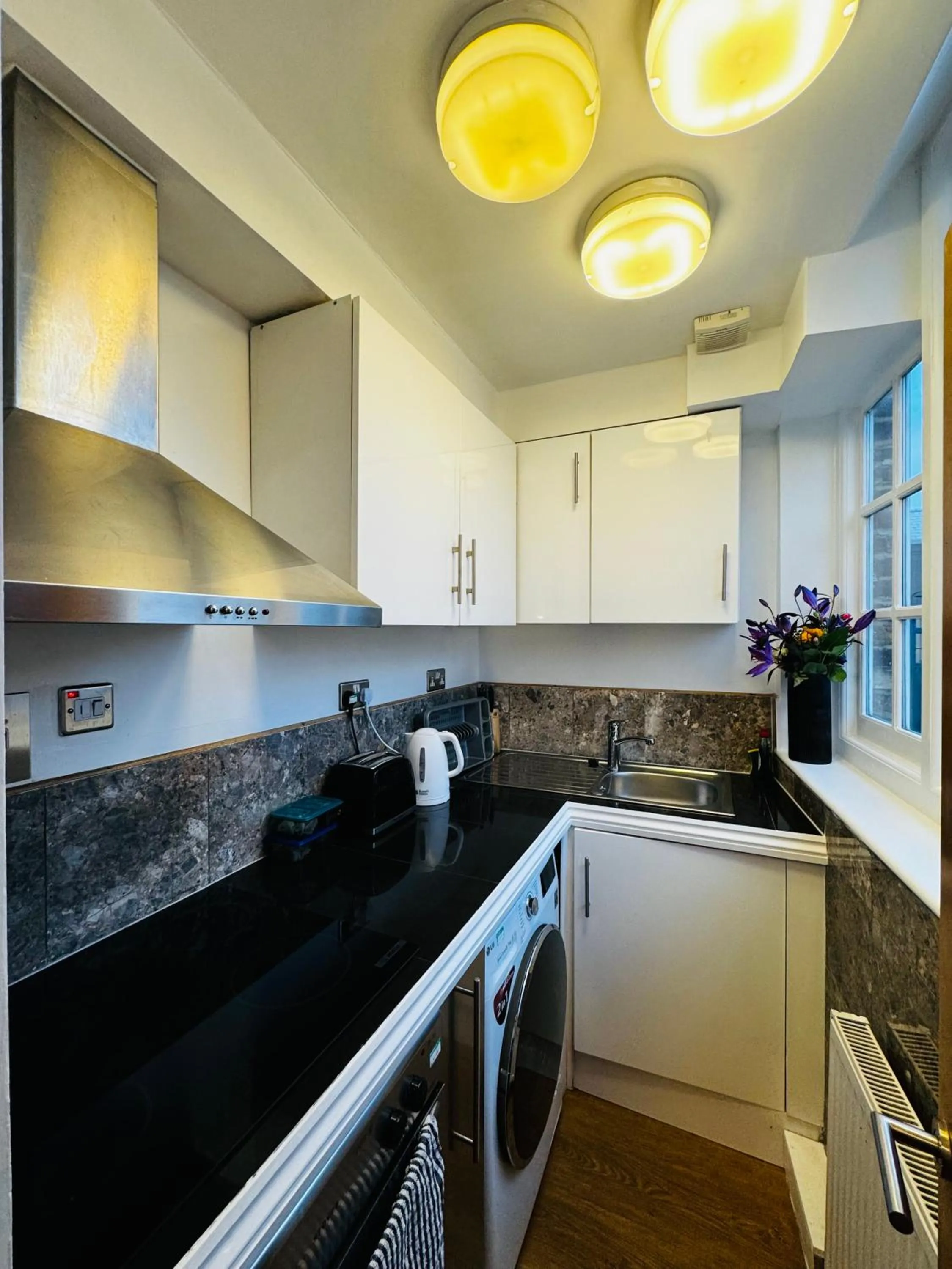 kitchen in Berkley Apartments