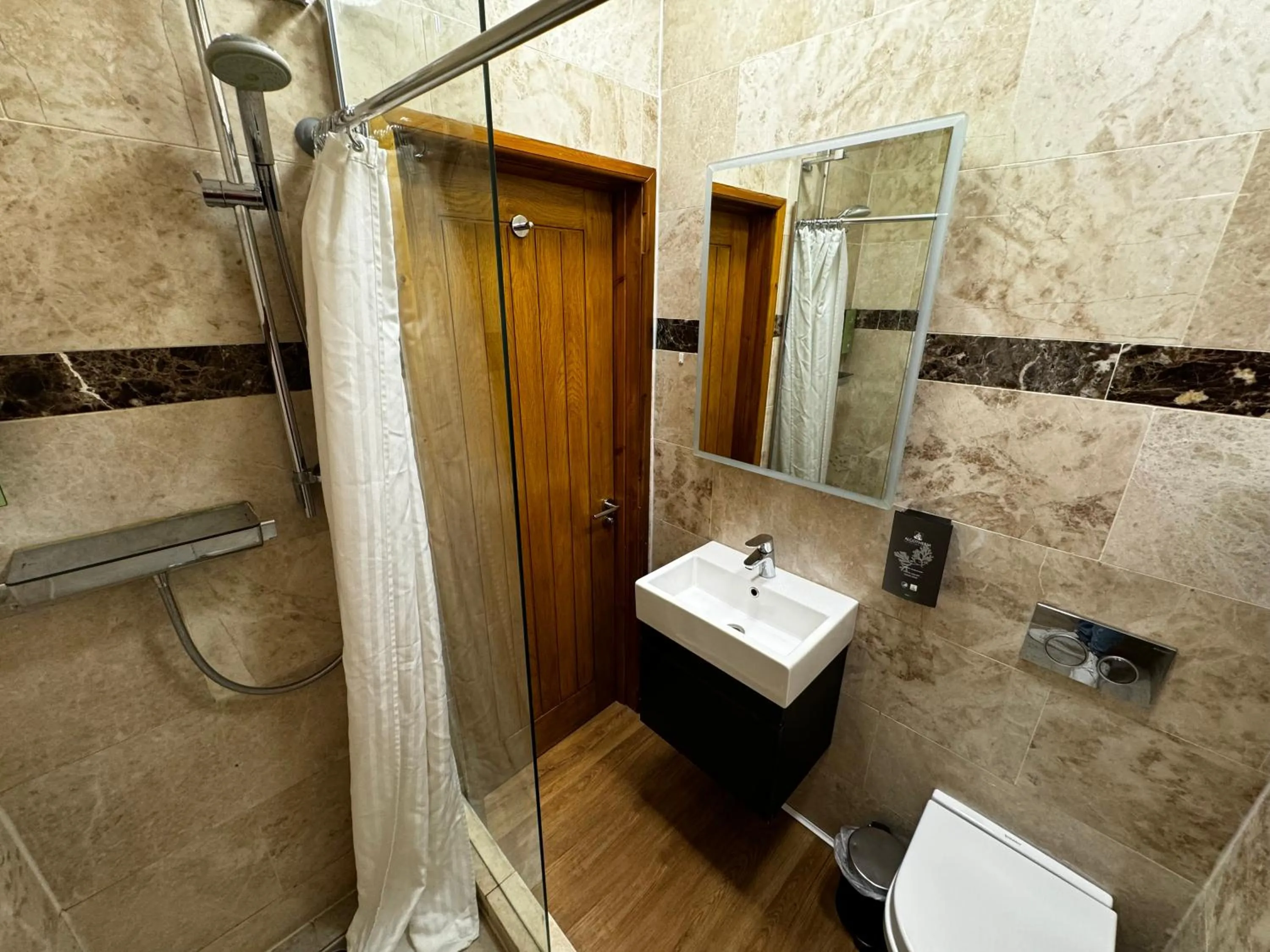 Bathroom in Berkley Apartments