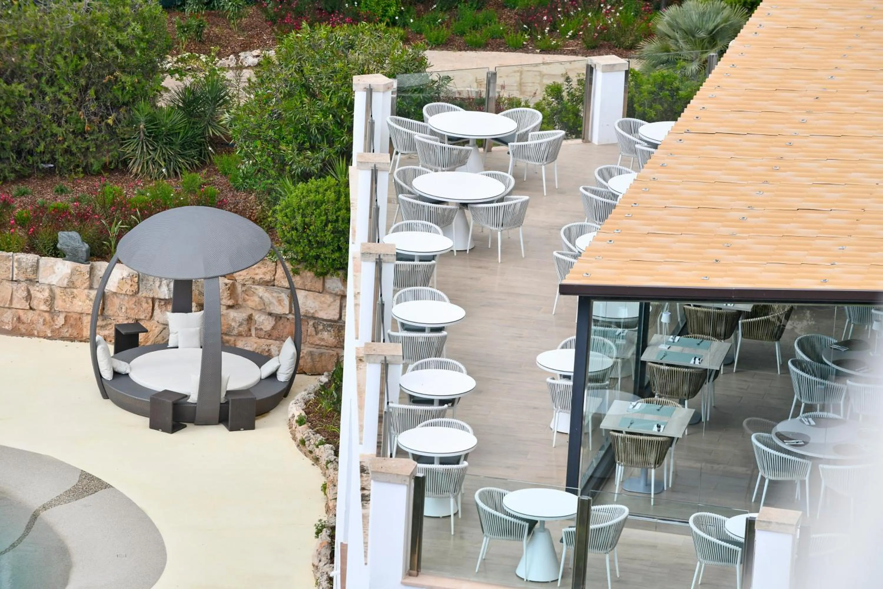 Restaurant/places to eat in Salles Hotels Marina Portals