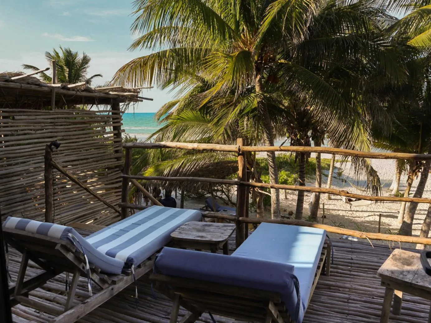 Day in Casa Mate BeachFront HOUSES El Cuyo