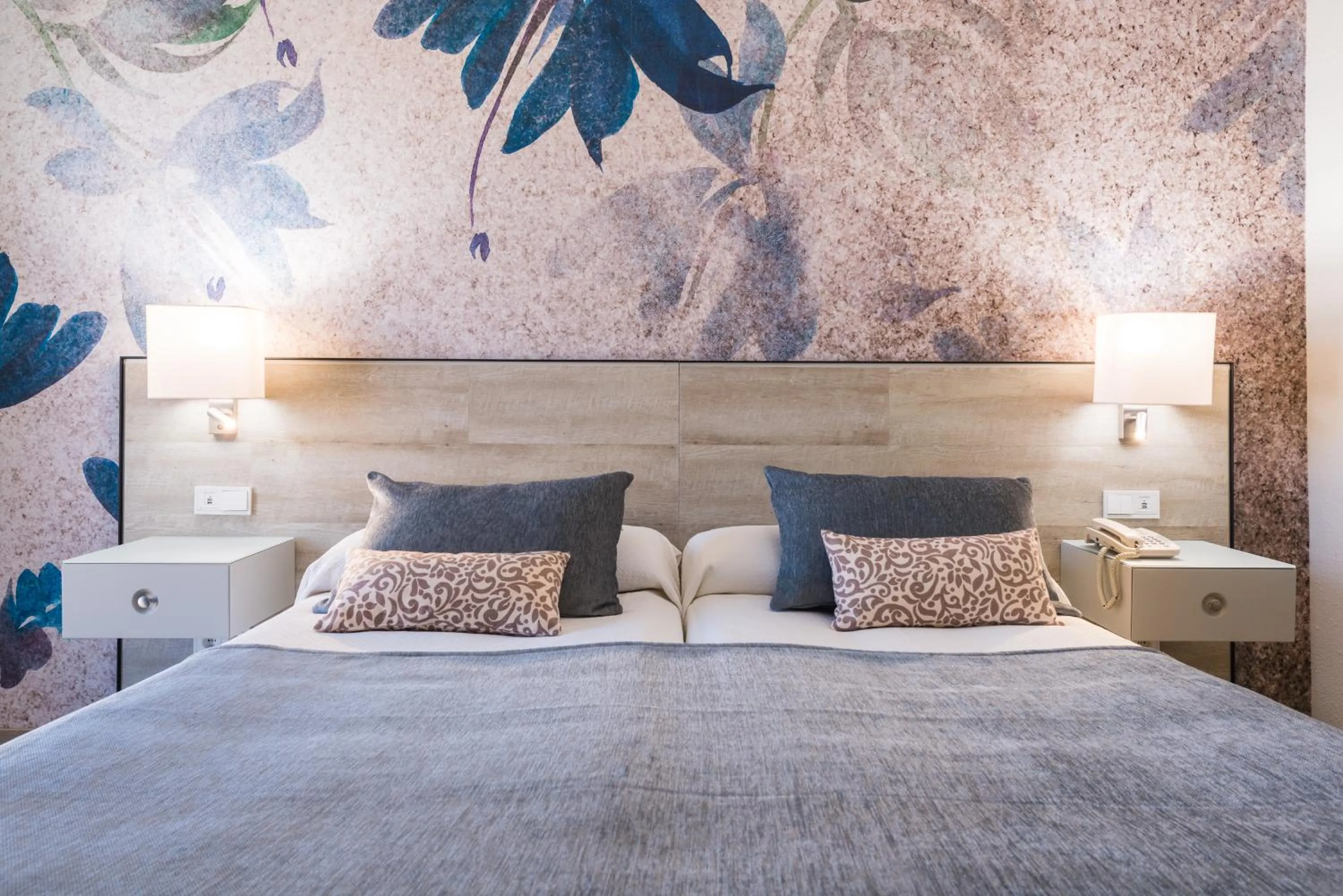 Bedroom, Bed in Salles Hotel Málaga Centro