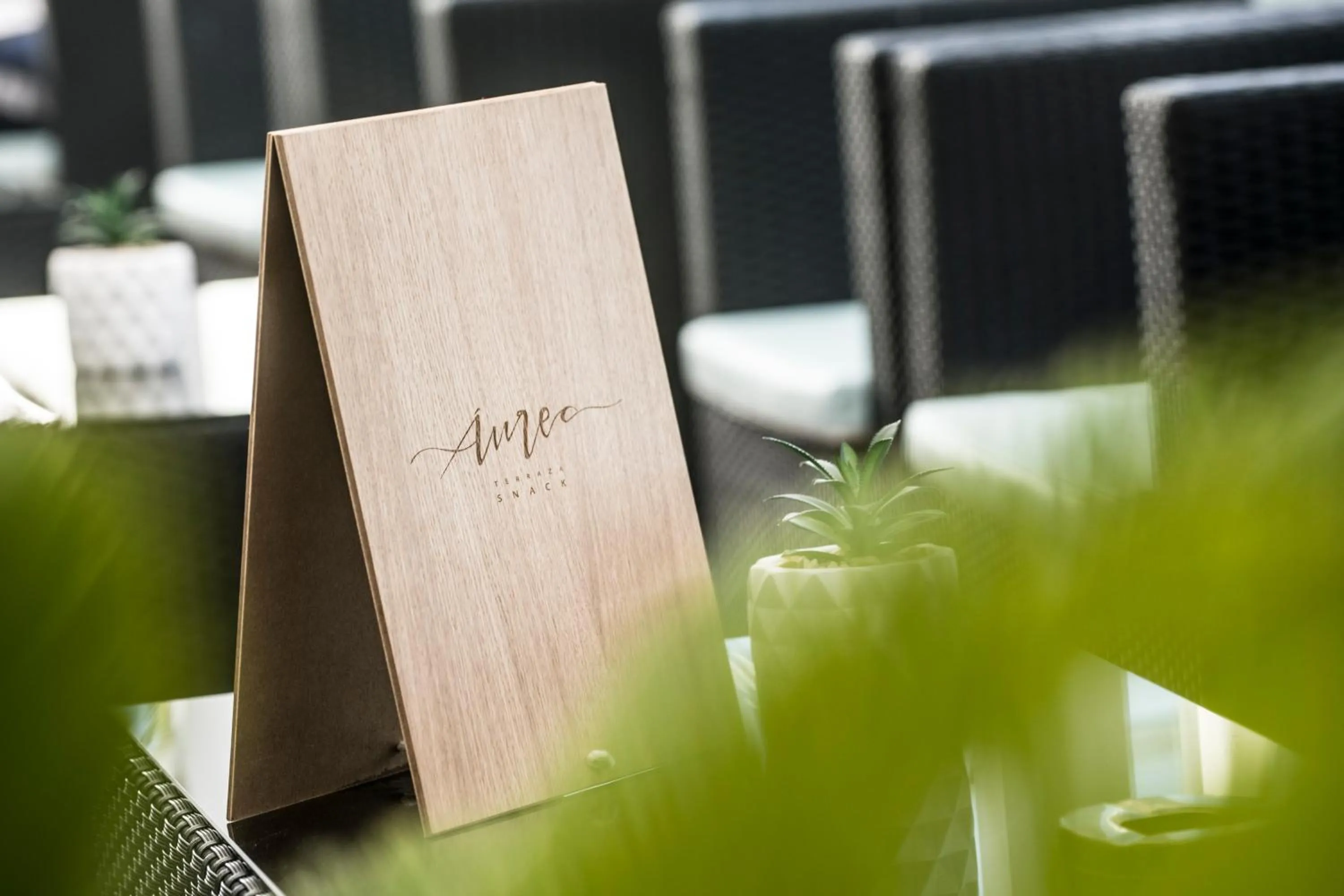 Restaurant/places to eat in Salles Hotel Málaga Centro