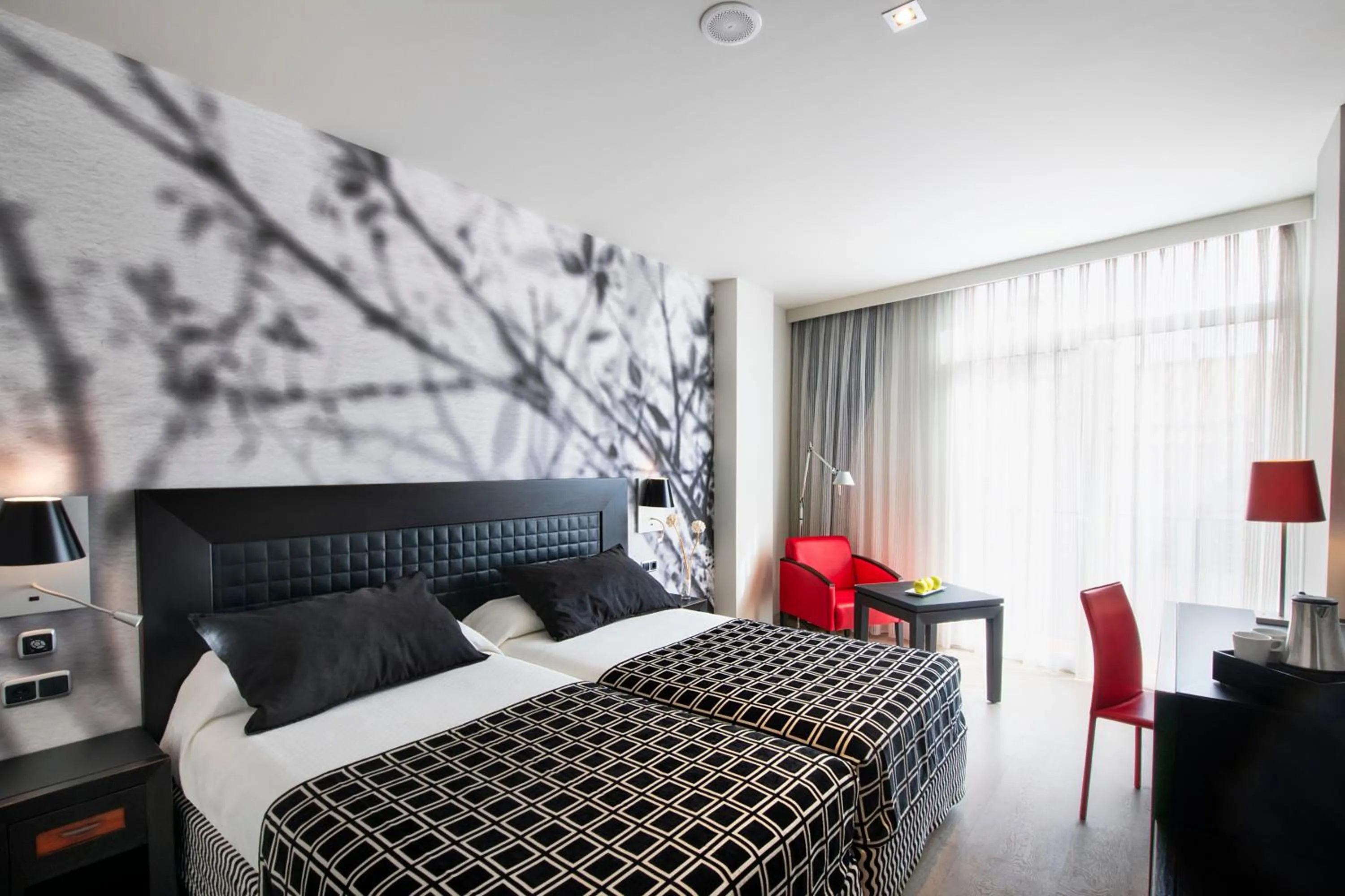 Bedroom, Bed in Salles Hotel Málaga Centro