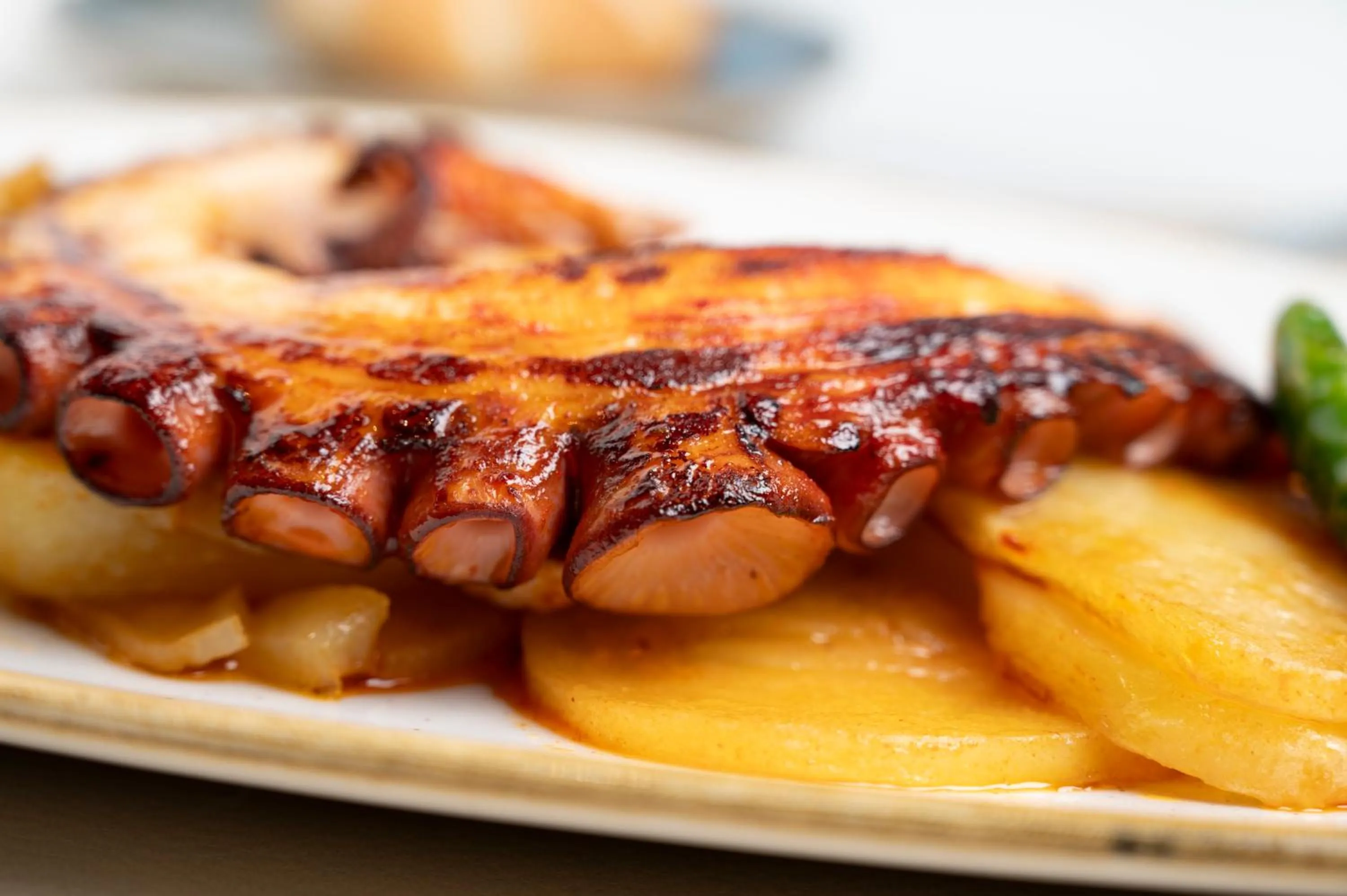 Restaurant/places to eat in Salles Ciutat del Prat Barcelona Airport