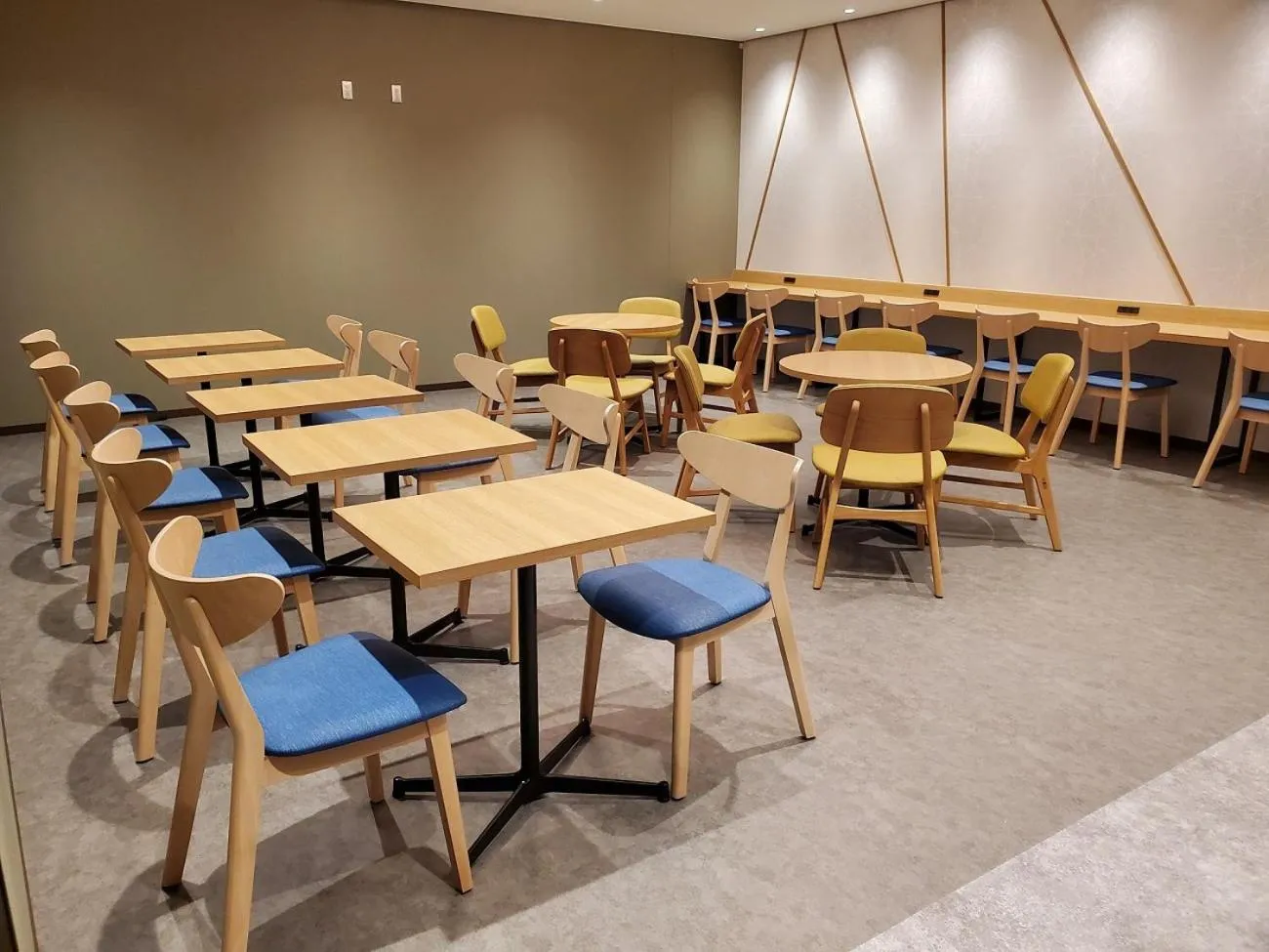 Restaurant/places to eat in Prince Smart Inn Osaka Yodoyabashi