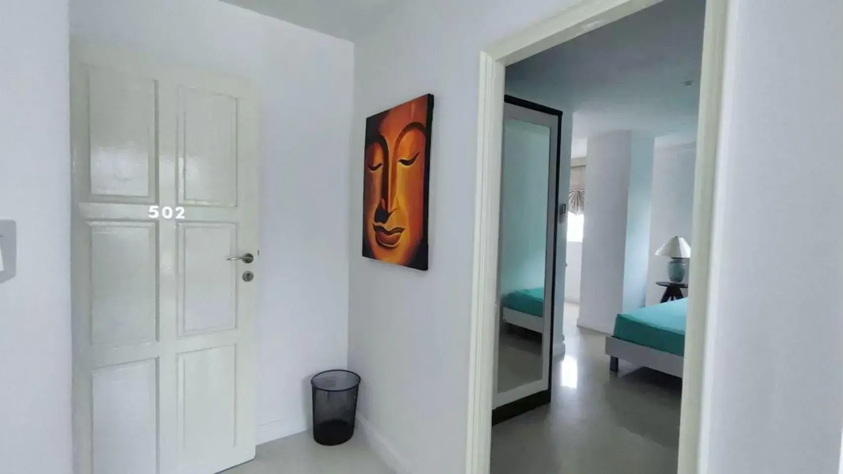 Photo of the whole room in Utopia Kata By RoomQuest Photo of the whole room in Utopia Kata By RoomQuest