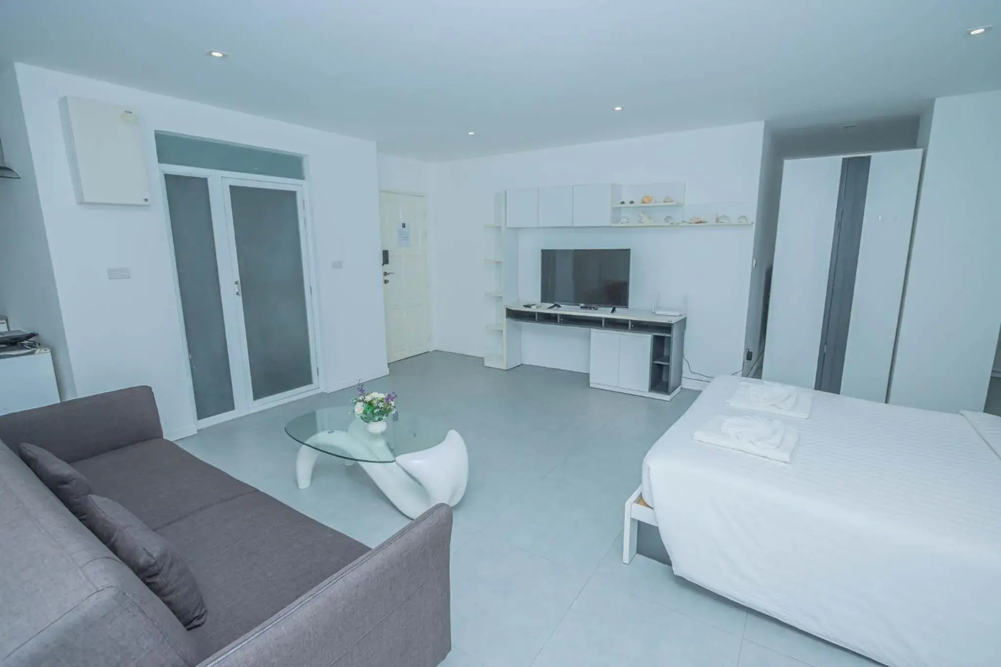 Living room in Utopia Kata By RoomQuest Living room in Utopia Kata By RoomQuest