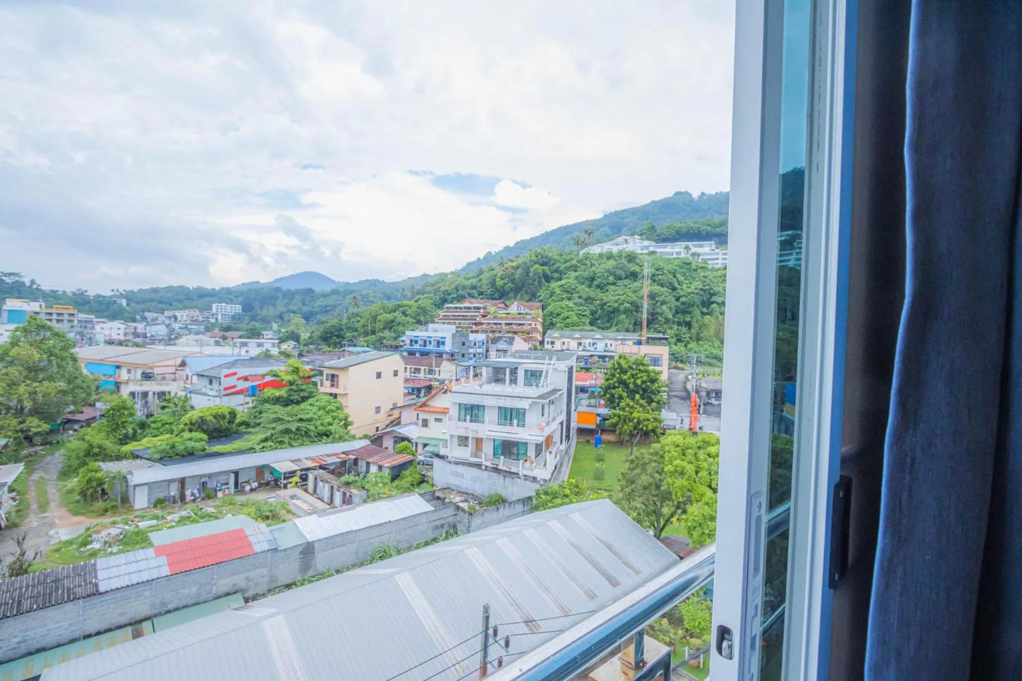 View (from property/room) in Utopia Kata By RoomQuest