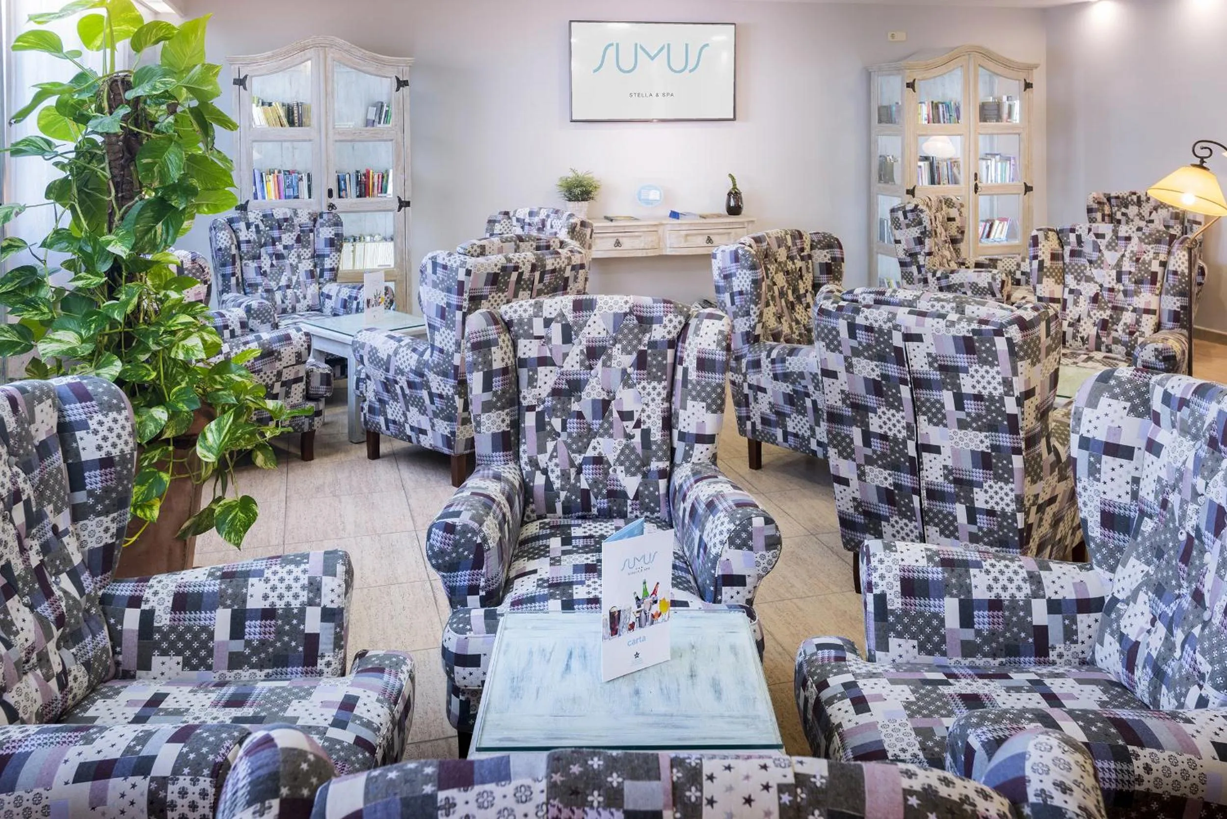 Communal lounge/ TV room in Sumus Hotel Stella and Spa 4S Adults Recommended