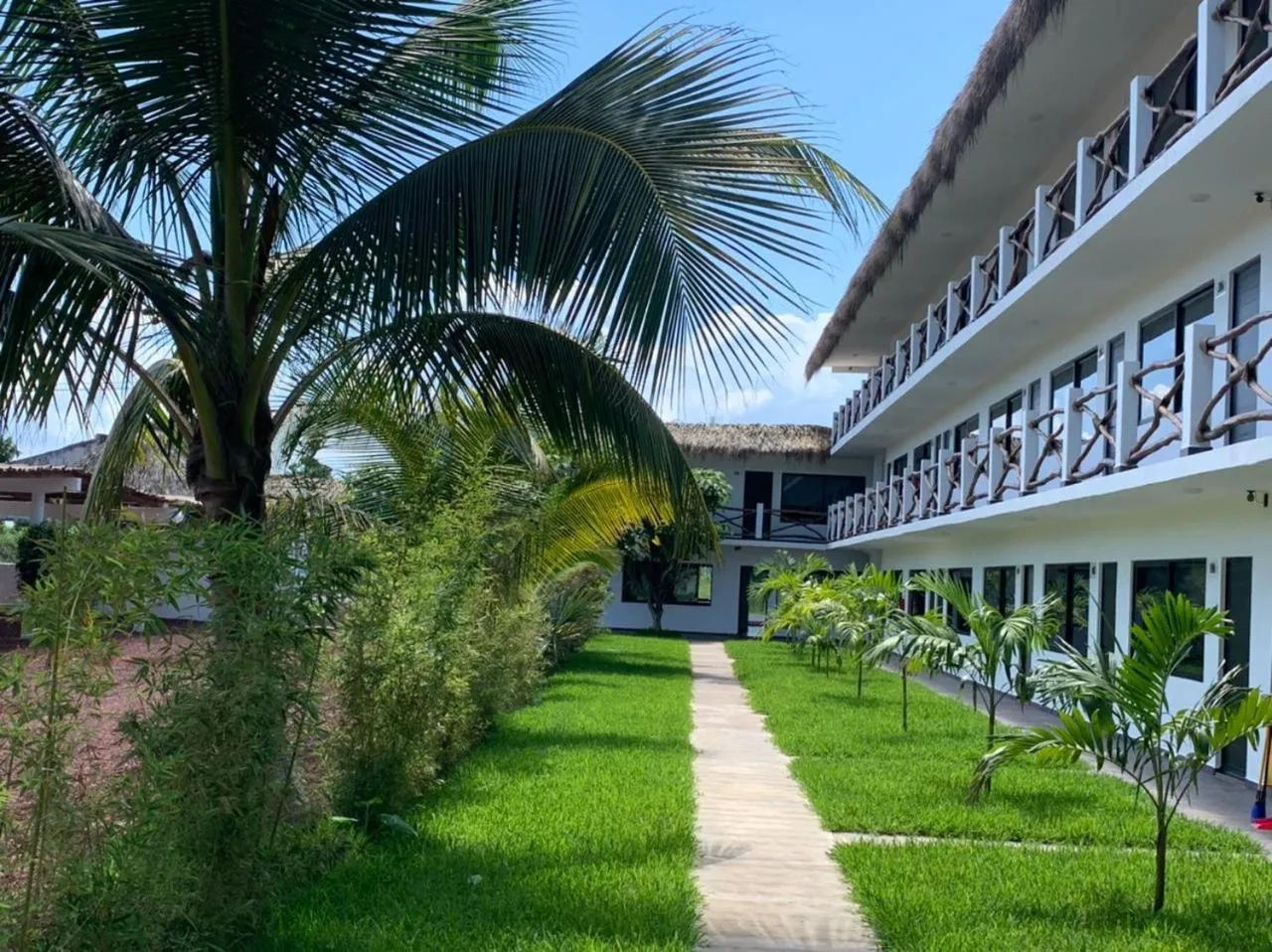 Property building in Mar De Estrellas - Hotel