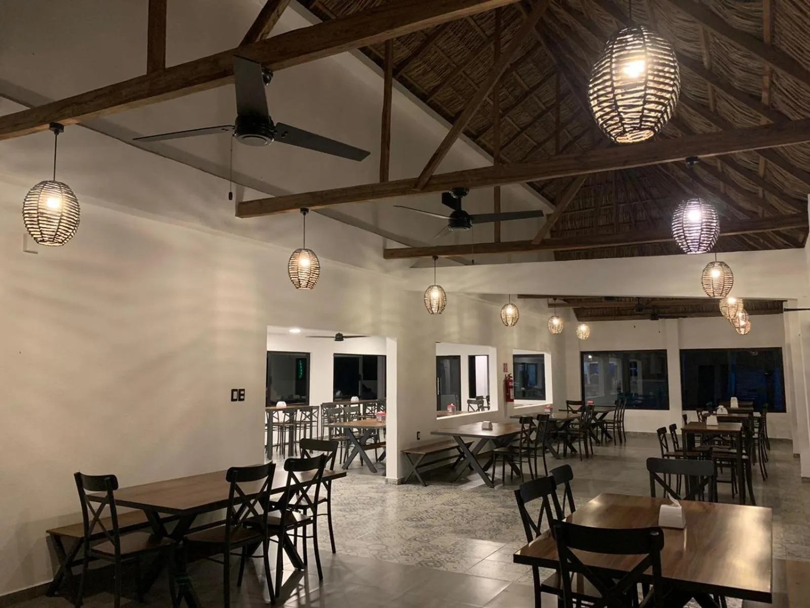 Restaurant/places to eat in Mar De Estrellas - Hotel