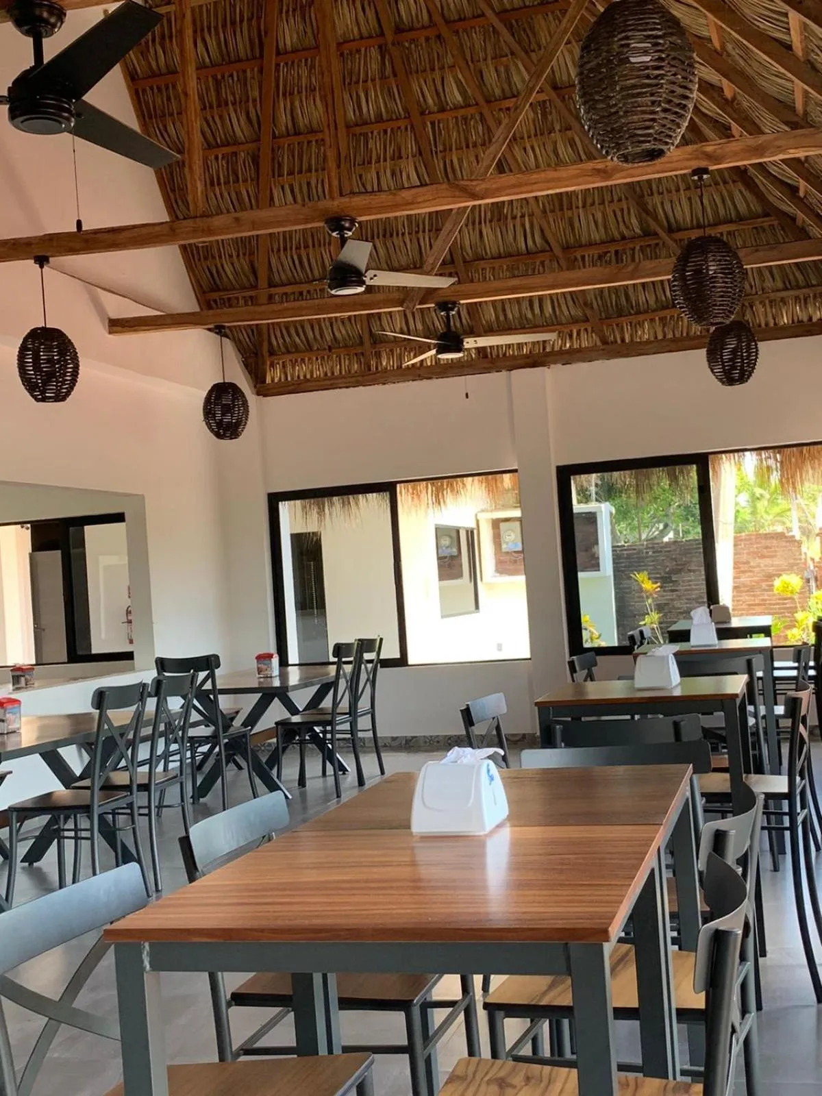 Restaurant/places to eat in Mar De Estrellas - Hotel