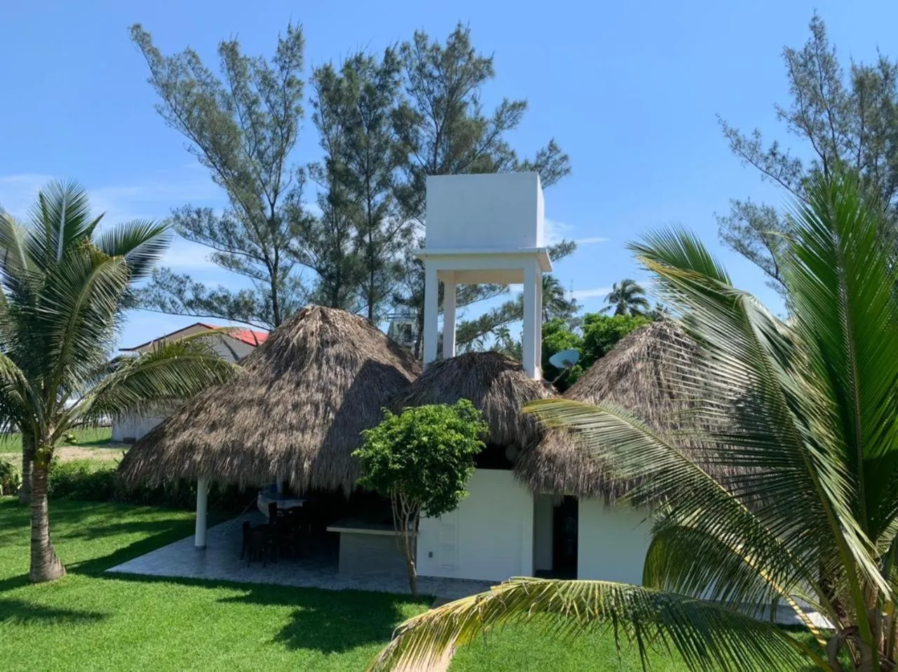 Property building in Mar De Estrellas - Hotel