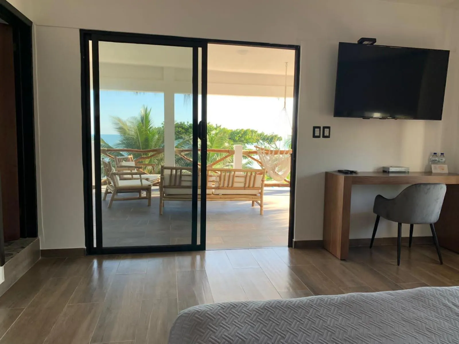 Balcony/Terrace, Bed in Mar De Estrellas - Hotel